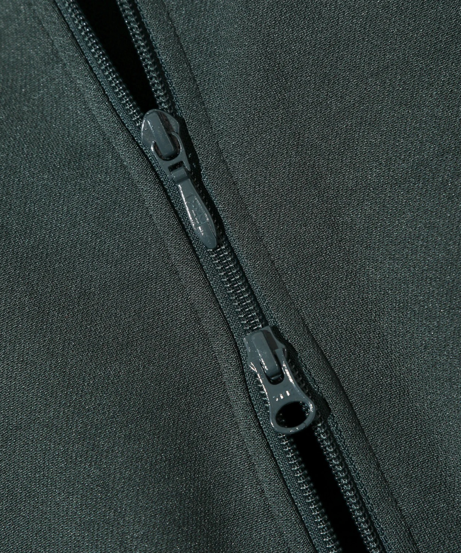Track Jacket Poly Smooth Needles