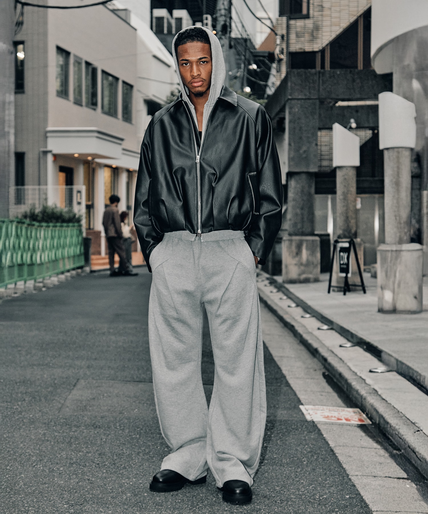 BALOON ZIP UP JACKET FAUX LEATHER CONZ