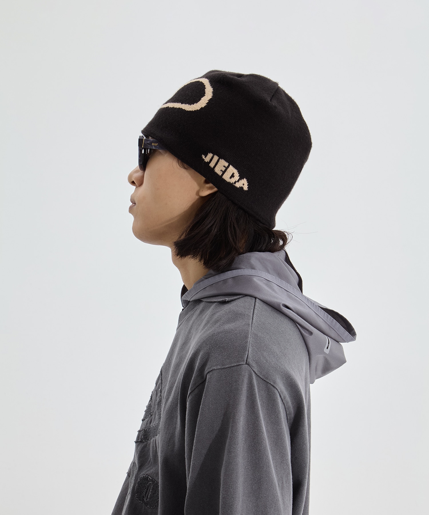 J LOGO KNIT CAP JieDa