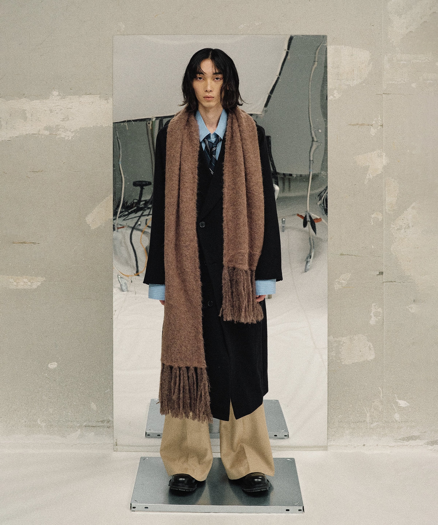 SLACKS (FLARE) GOAT ESSENCE