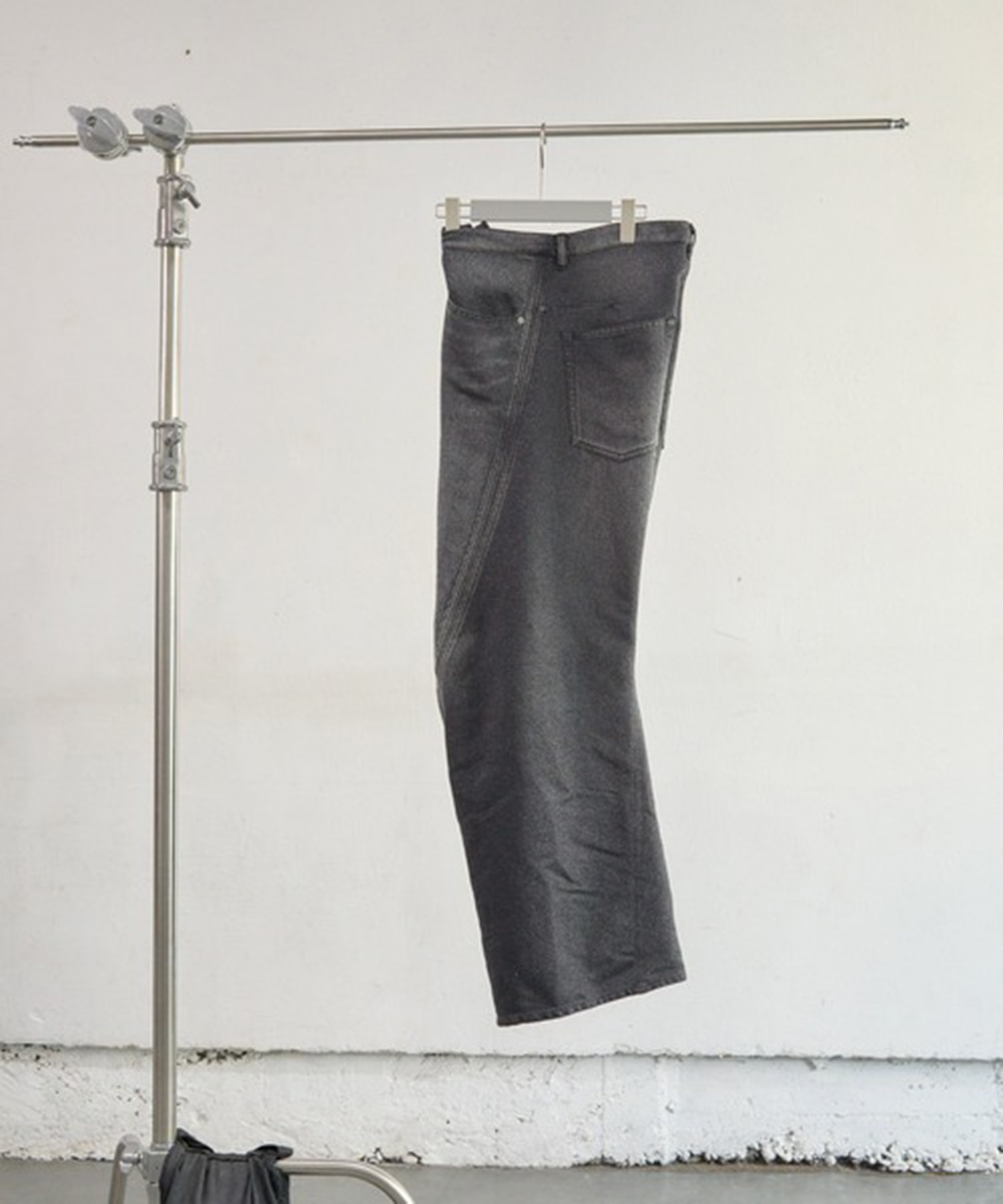 GLITTER TWILL 3D TWISTED WIDE LEG 5P PANTS NVRFRGT