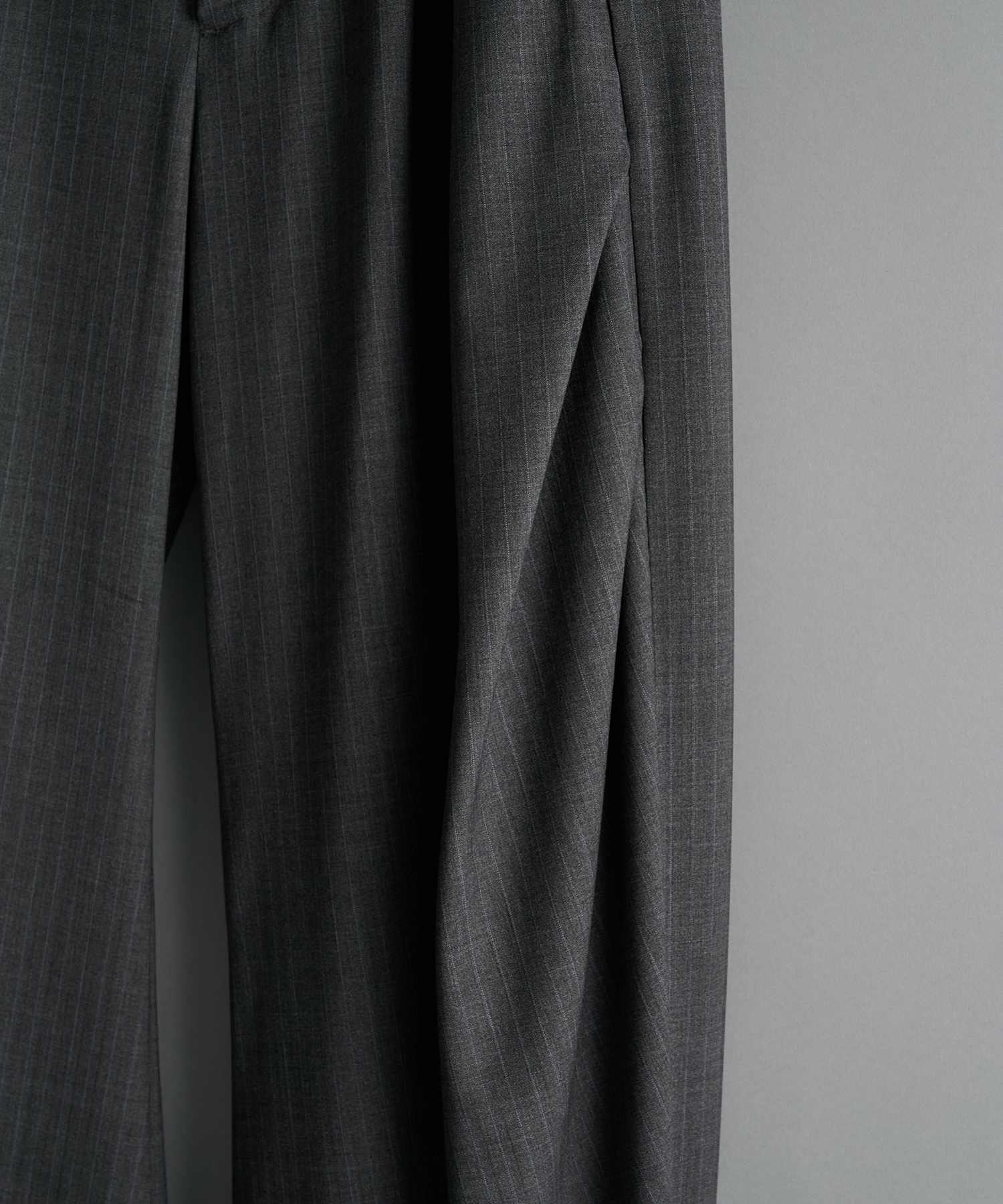 curve leg trousers 2.0 CONZ
