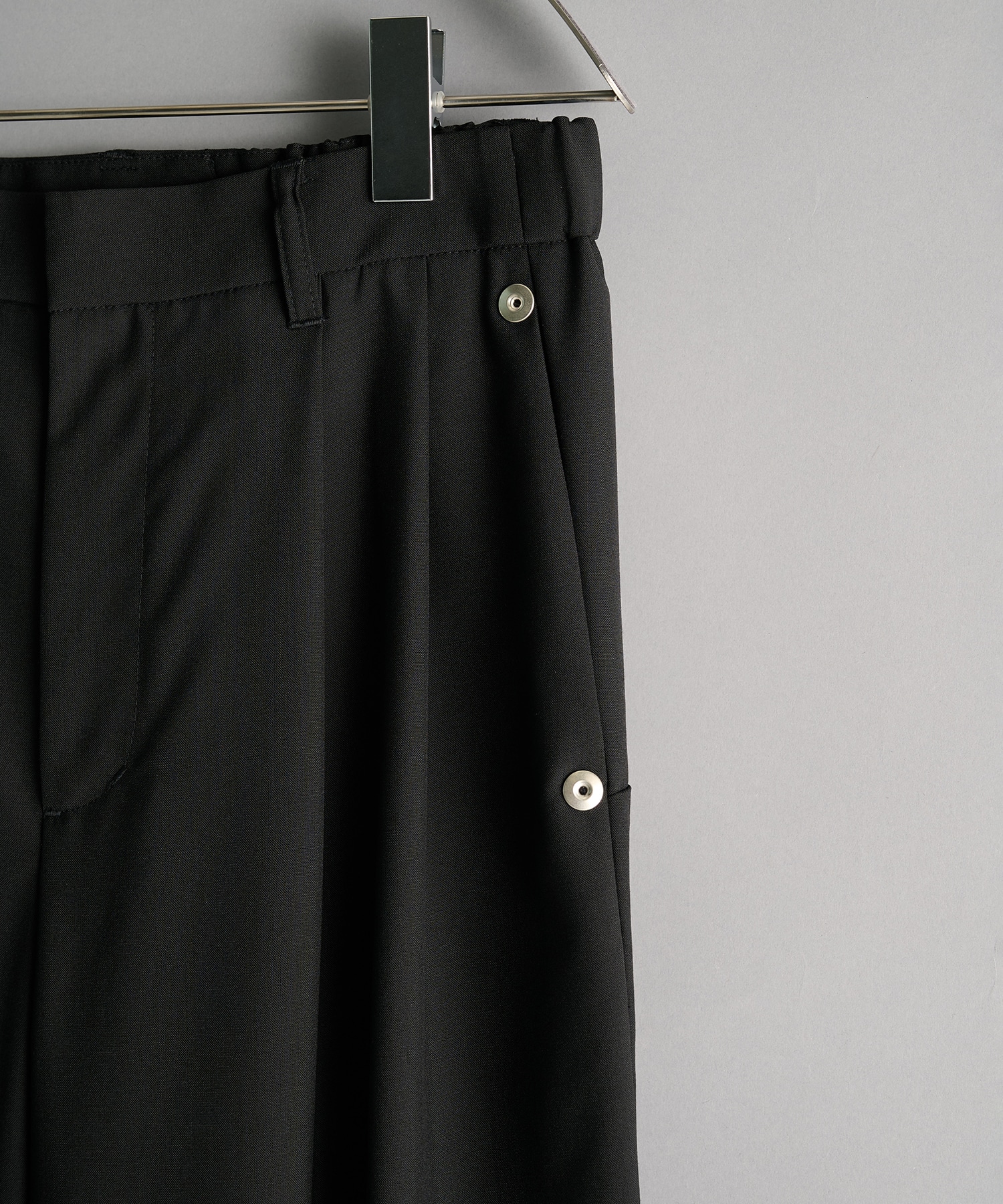 double pleated wide leg trousers CONZ