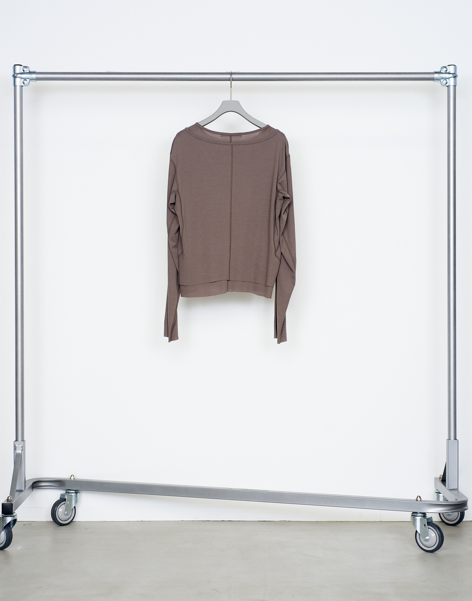 DOUBLE LAYERED LONG SLEEVE T SHIRT NVRFRGT