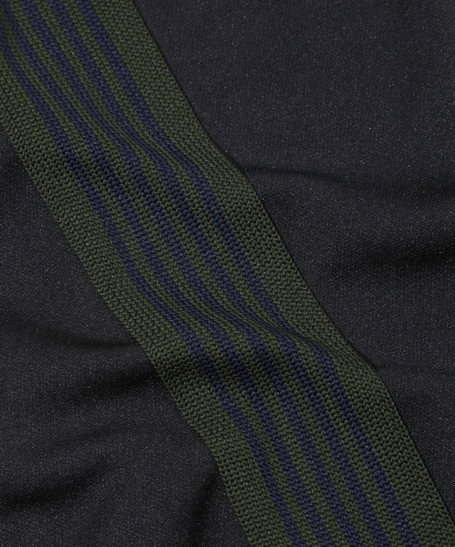 Track Jacket - Poly Smooth Needles