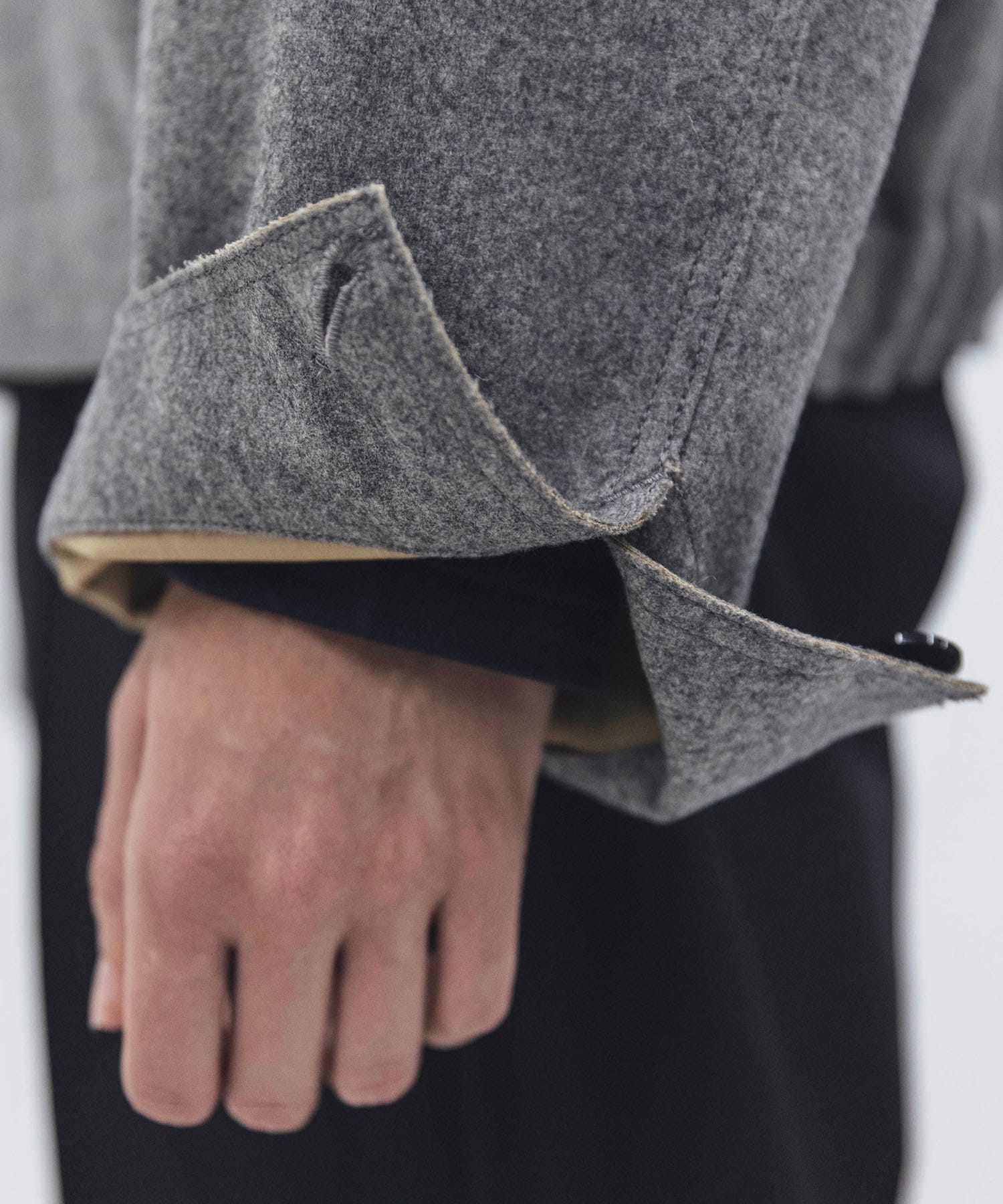 META BLOUSON OUAT
