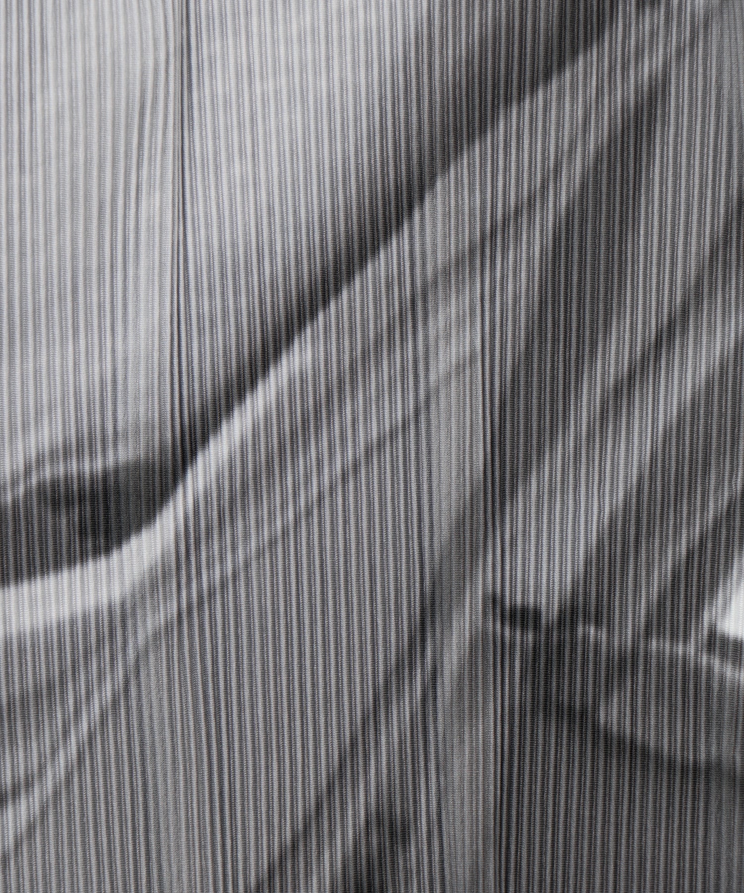 別注 GRAPHIC TINY TOP kotohayokozawa