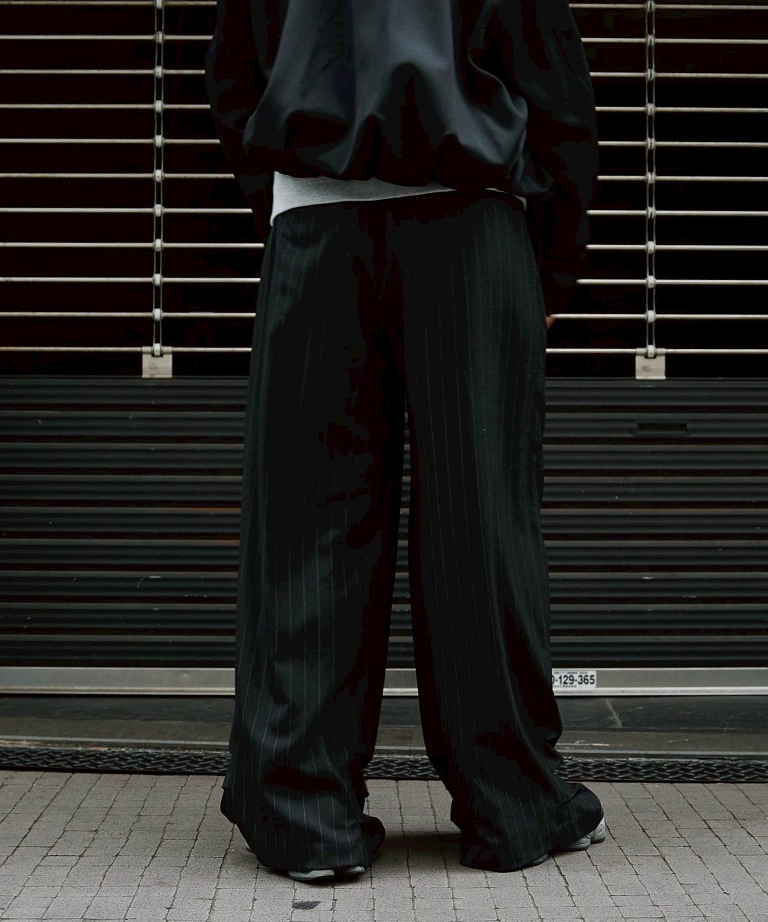 EX.stripe design trousers Knuth Marf