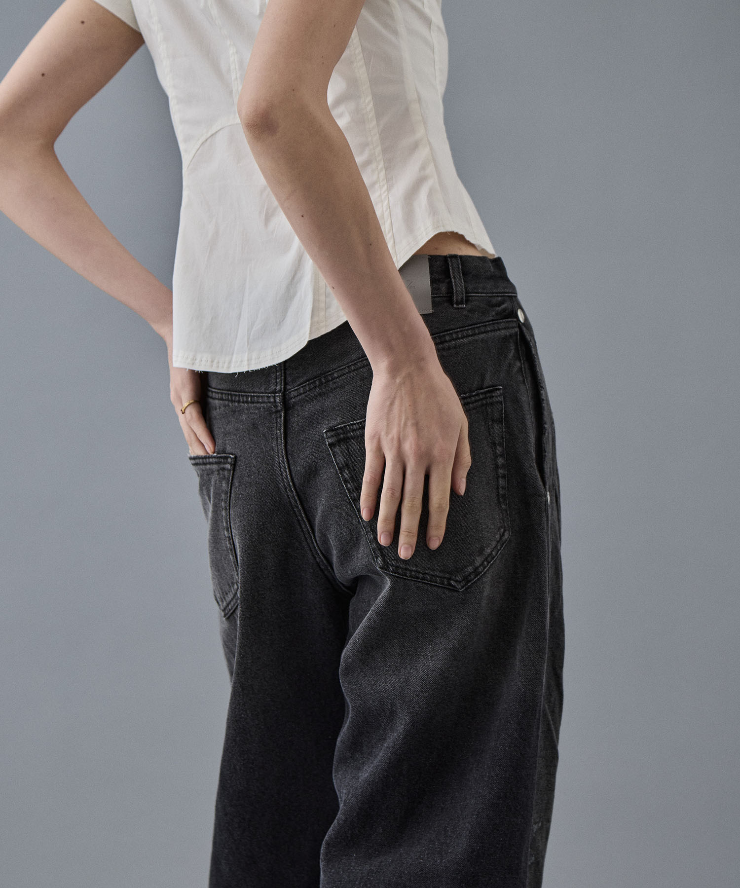 dark wash curved denim CONZ