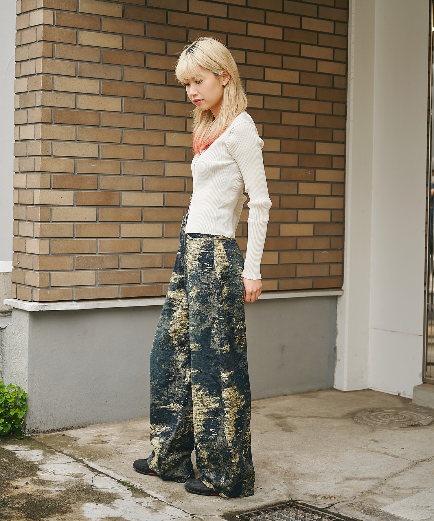 別注 DENIM CURVELEGPANTS TAAKK