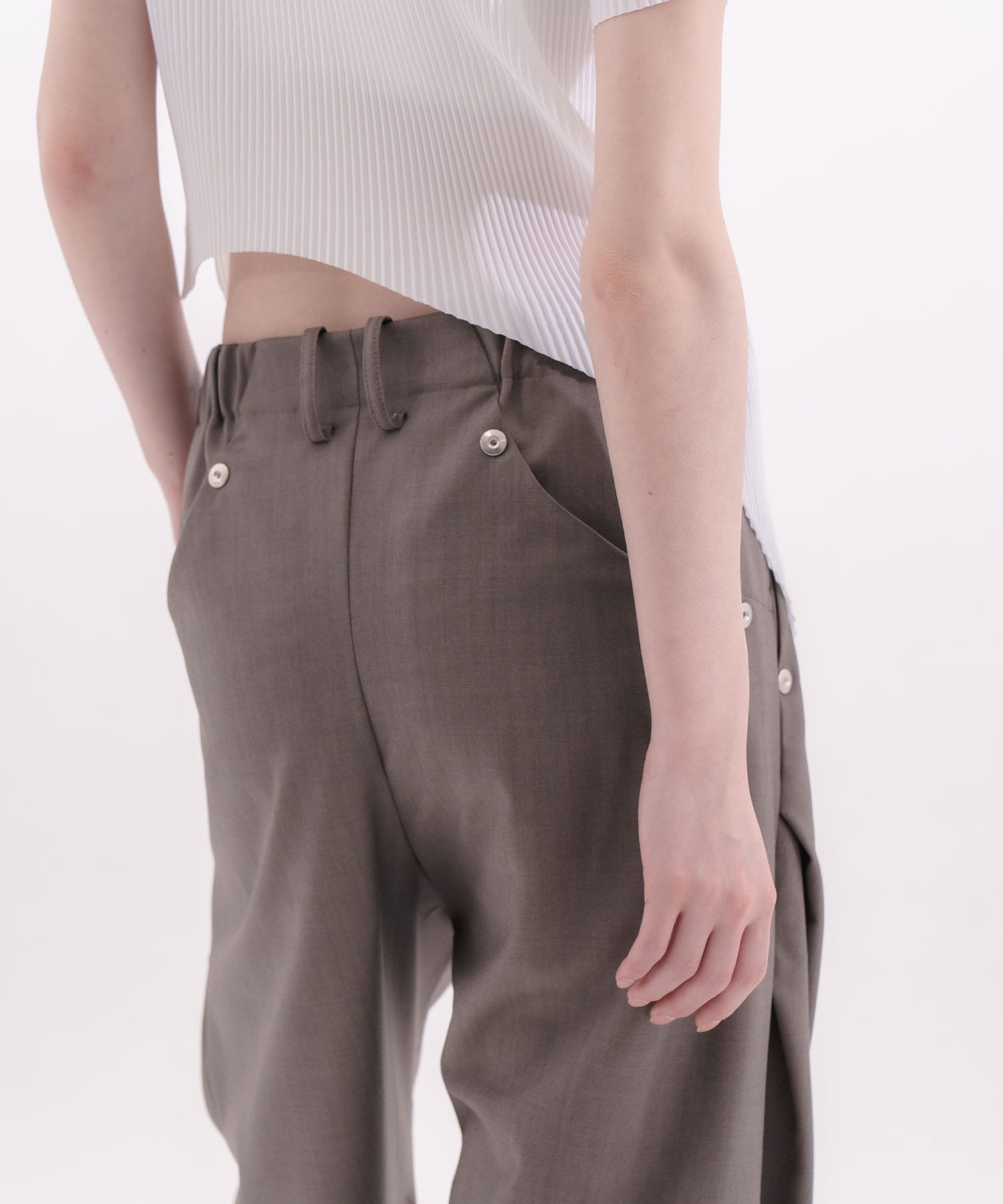 curve leg trousers CONZ