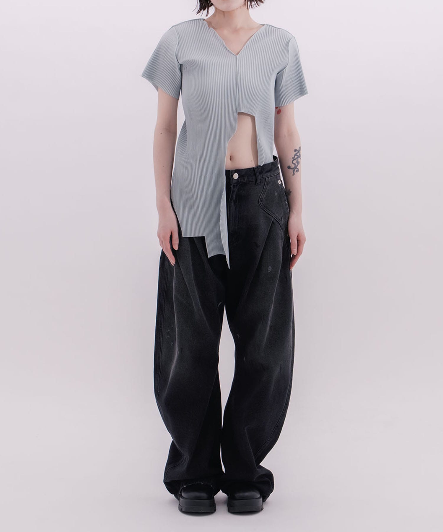 CHOPPED TOP SHORTSLEEVE kotohayokozawa