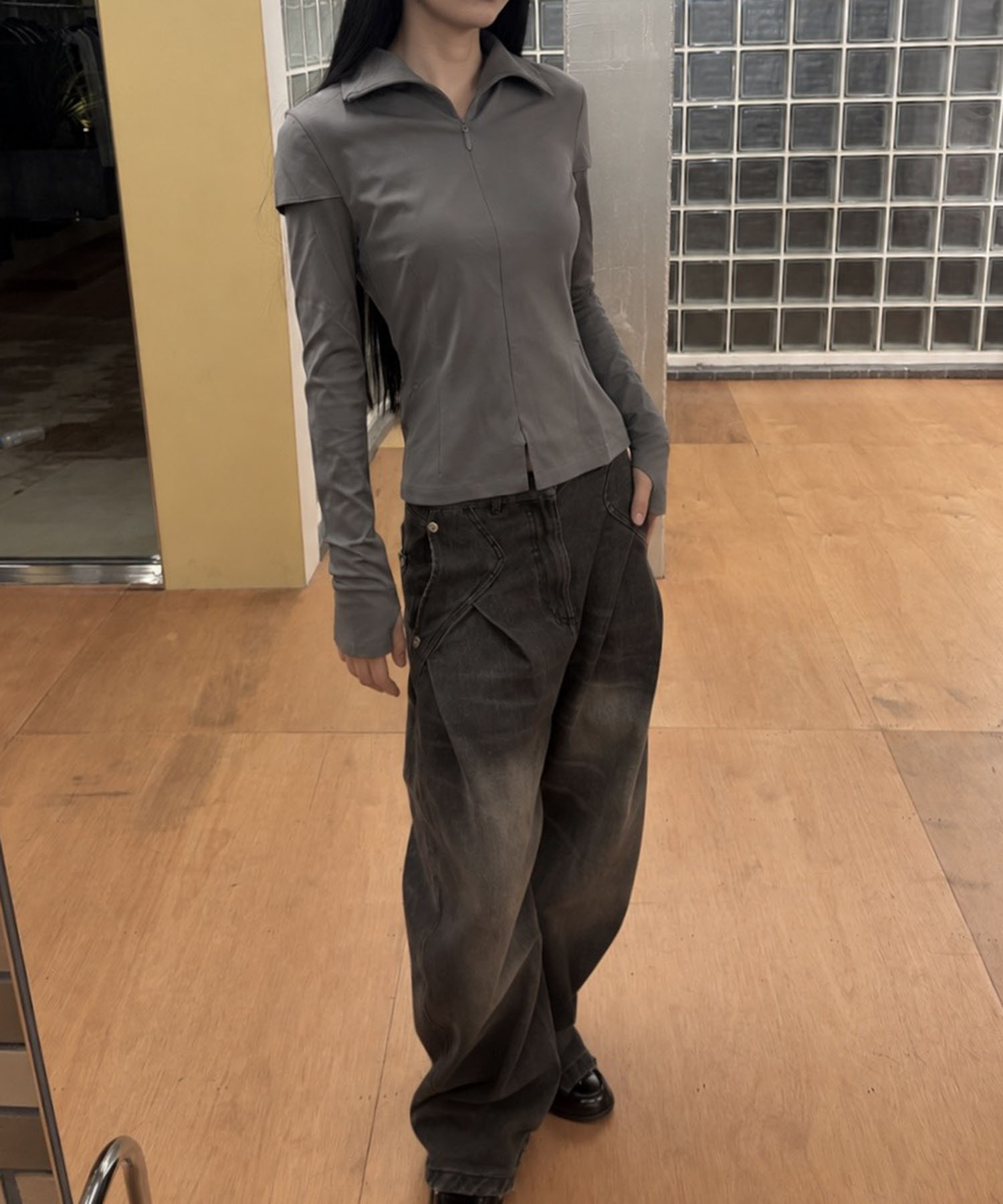 Layered-Sleeve High-Neck Top kallyu