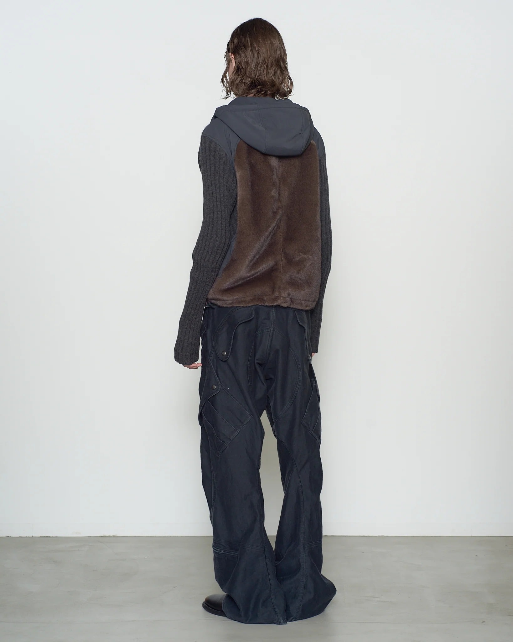KNITTED SLEEVE PANELLED ZIP UP HOODED JACKET NVRFRGT