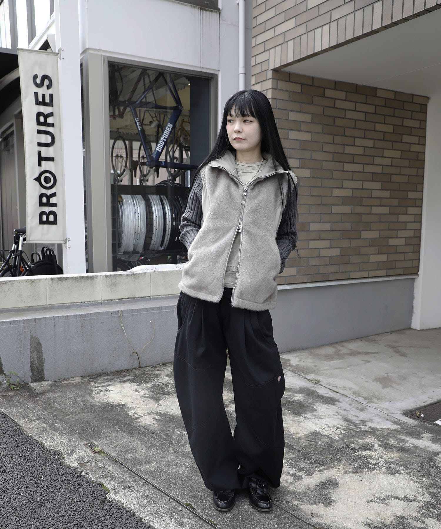 KNITTED SLEEVE PANELLED ZIP UP HOODED JACKET NVRFRGT