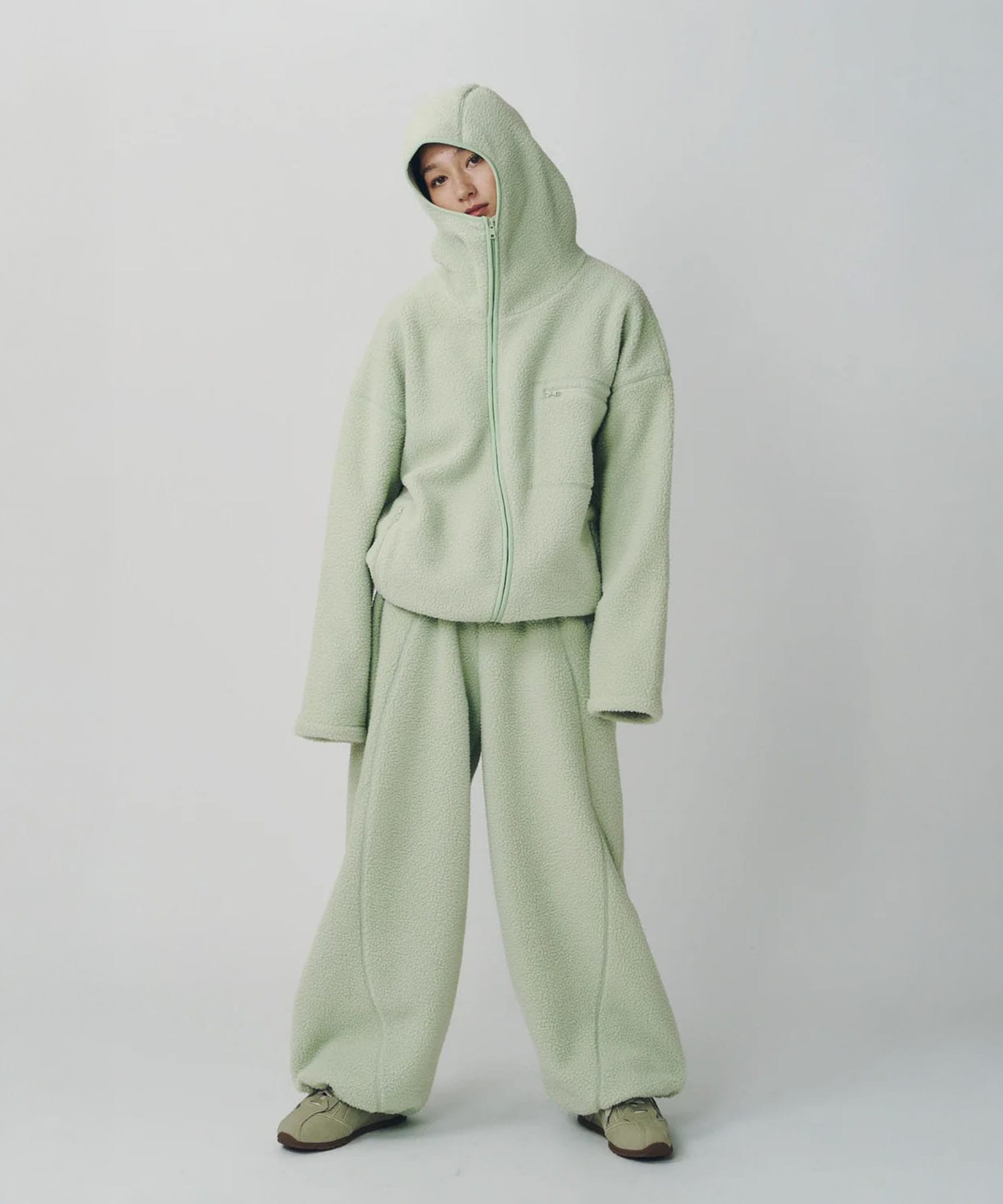 curved zip boa hoodie(unisex) Knuth Marf