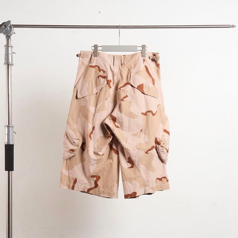 3D TWISTED CARGO SHORTS NVRFRGT