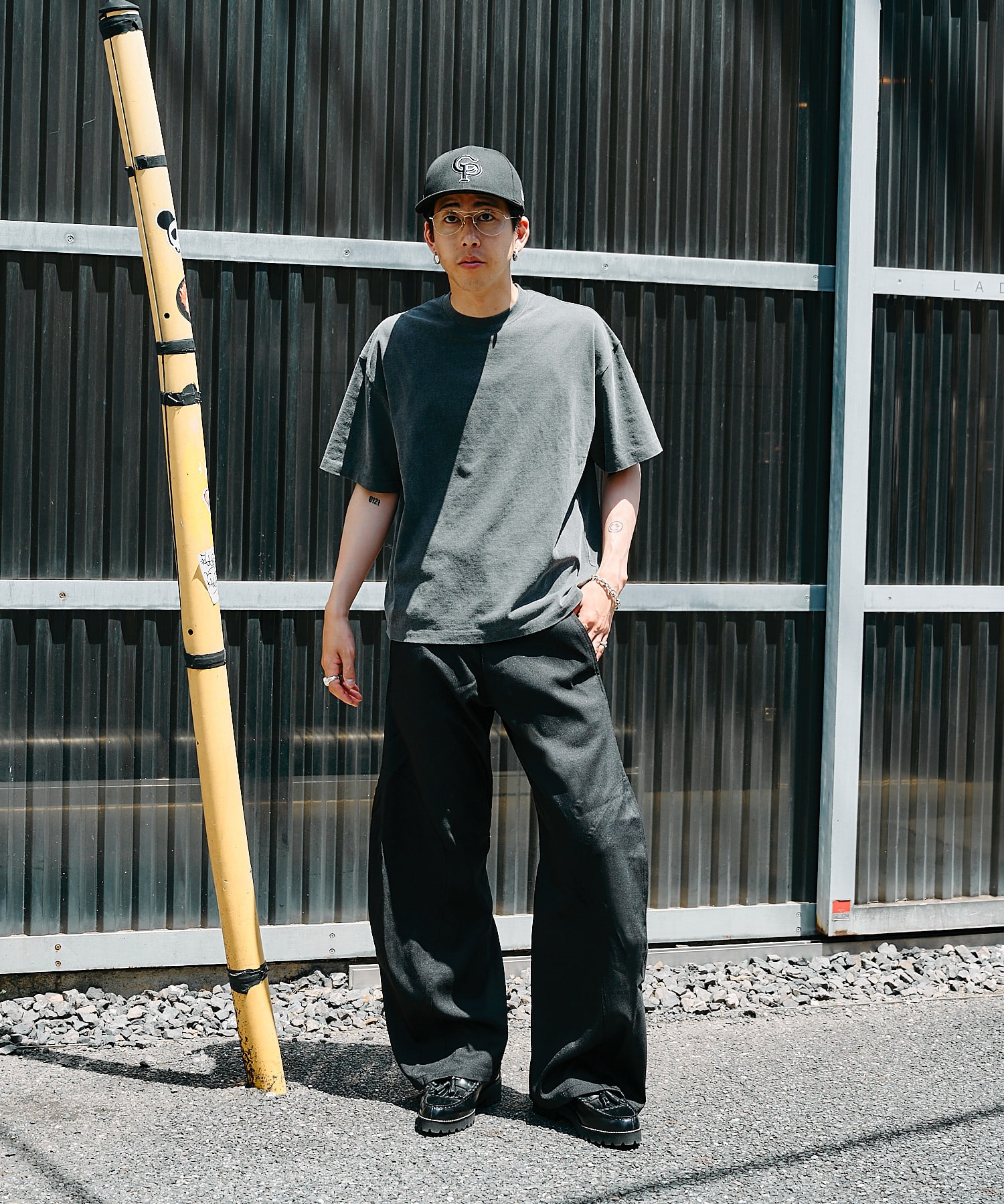 別注 CURVED LEG WORK PANTS NVRFRGT
