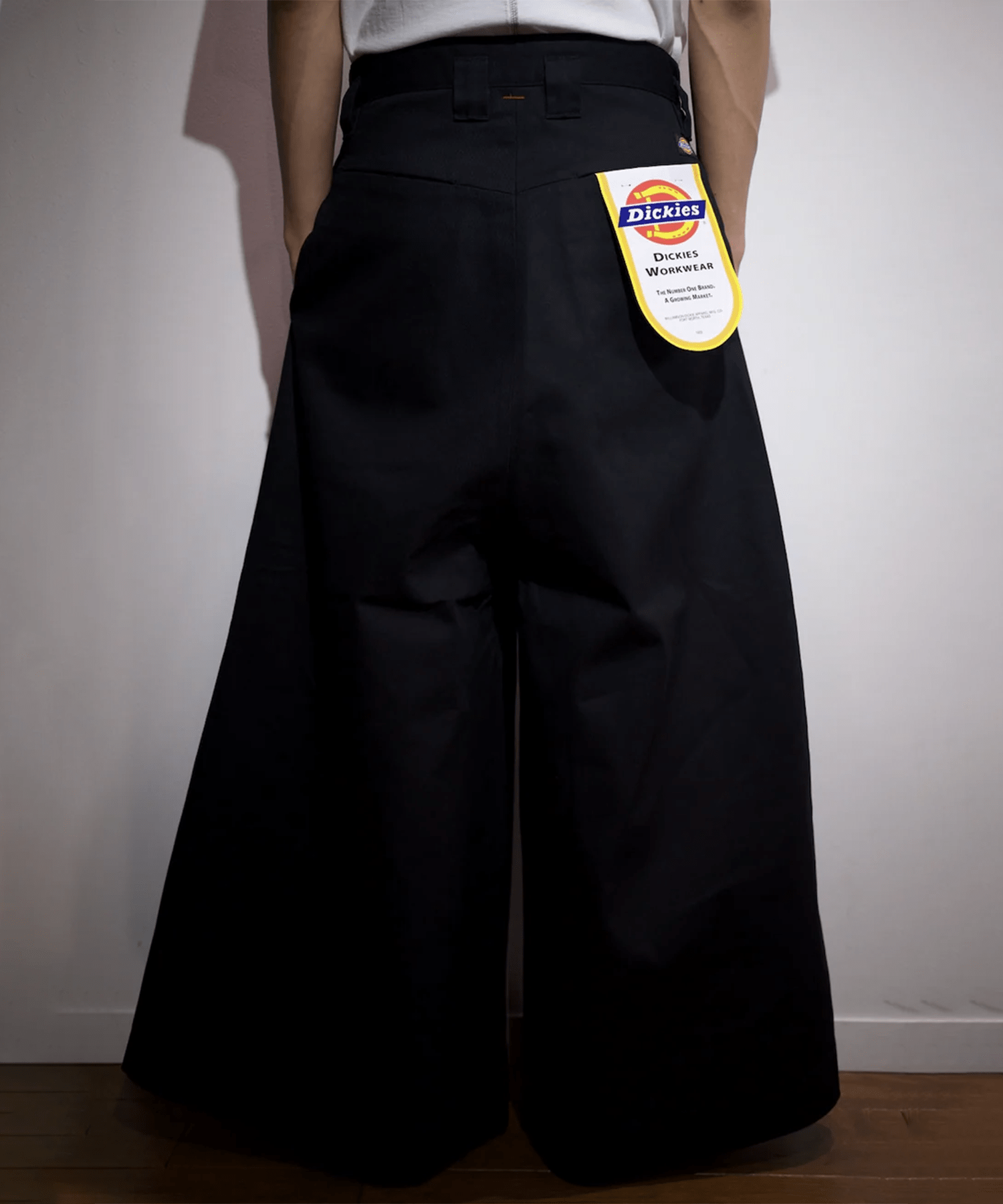 LOOSE WITH DICKIES　ISSUE7 SHINYAKOZUKA