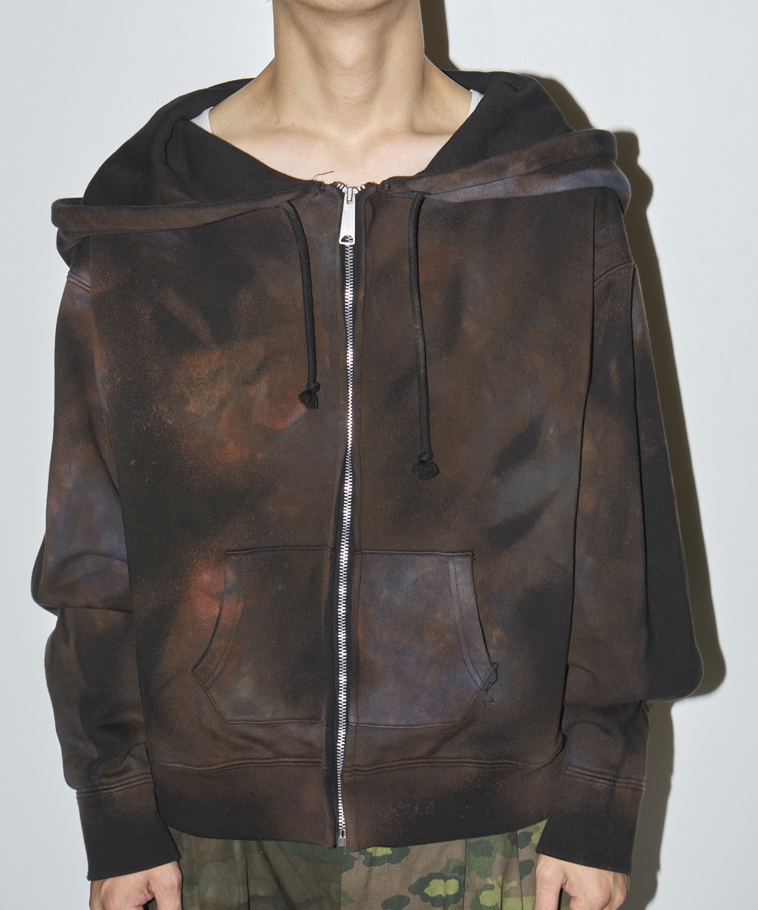 Large Hoodie LES SIX
