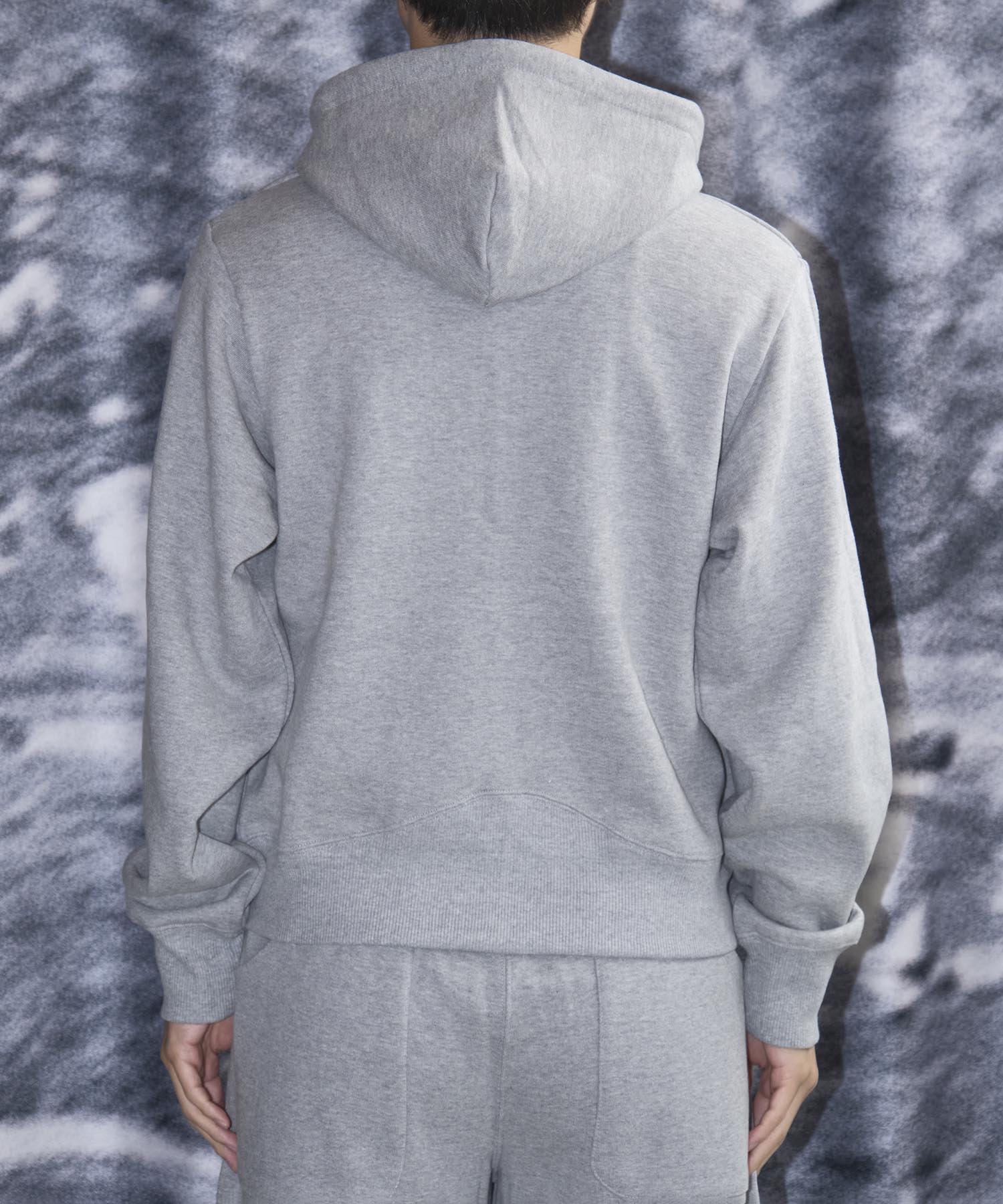 SHORT ZIP HOODIE CONZ