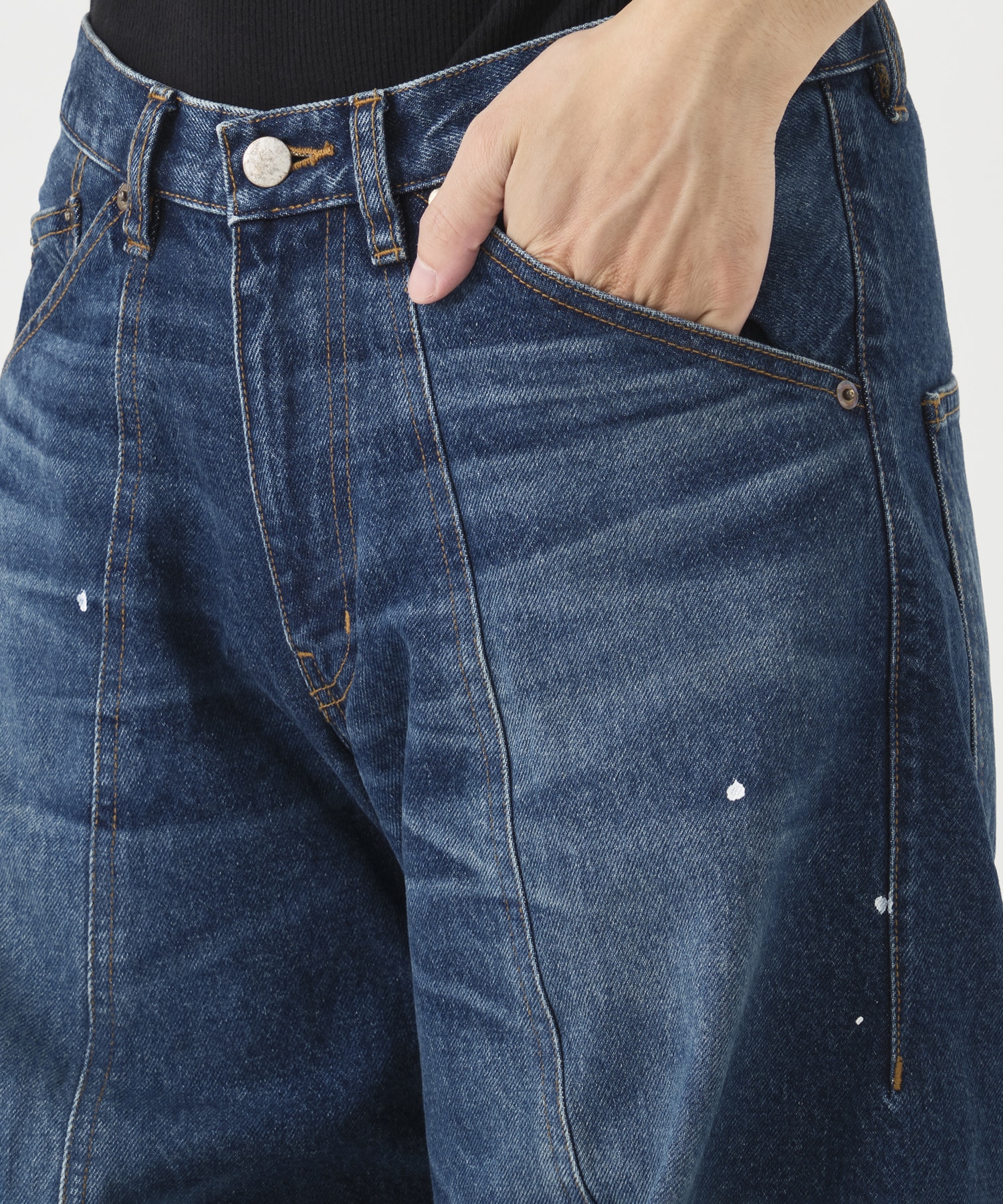 別注 TWISTED CURVED LEG JEANS NVRFRGT