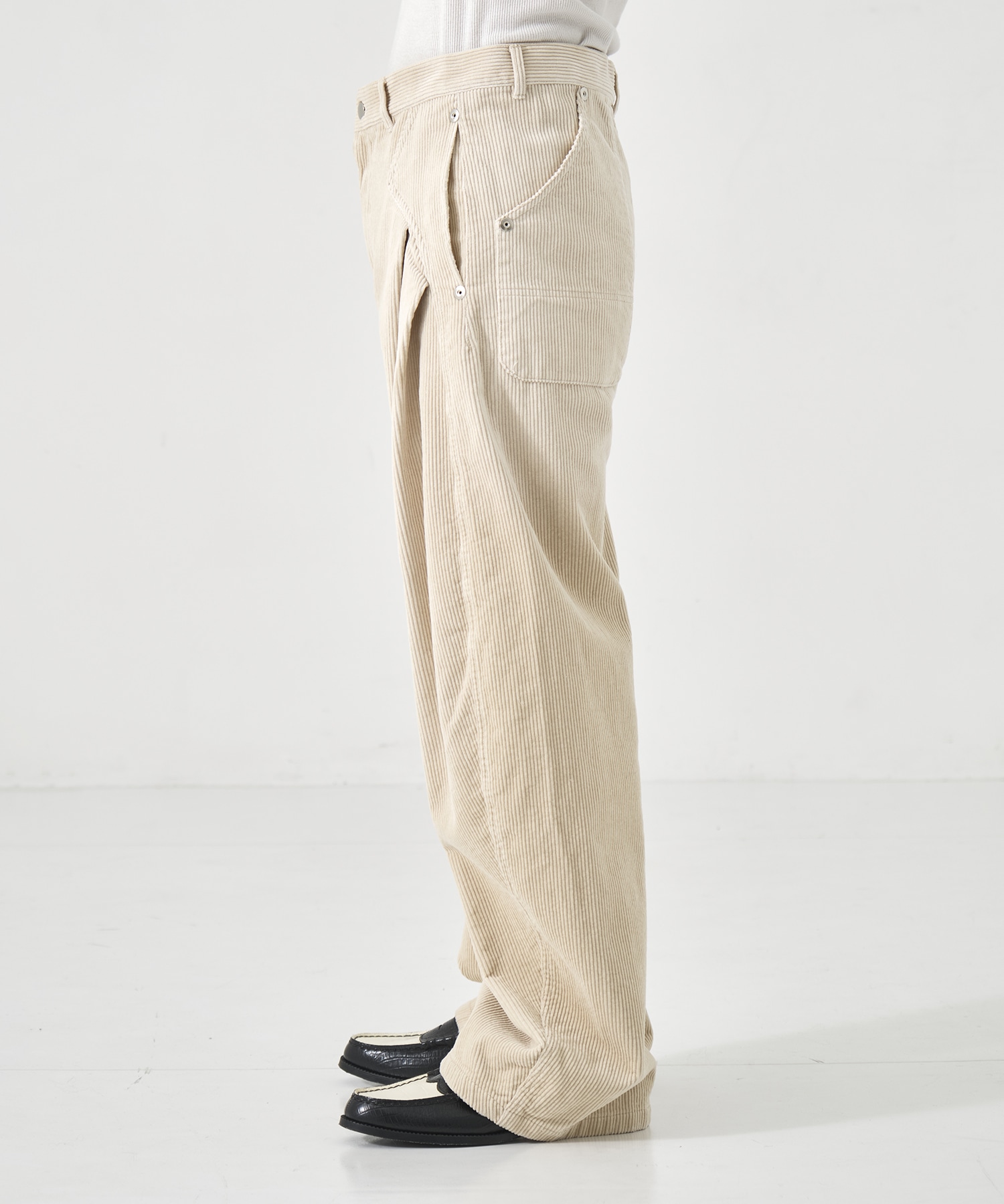 CORDUROY CURVED LEG PANTS CONZ
