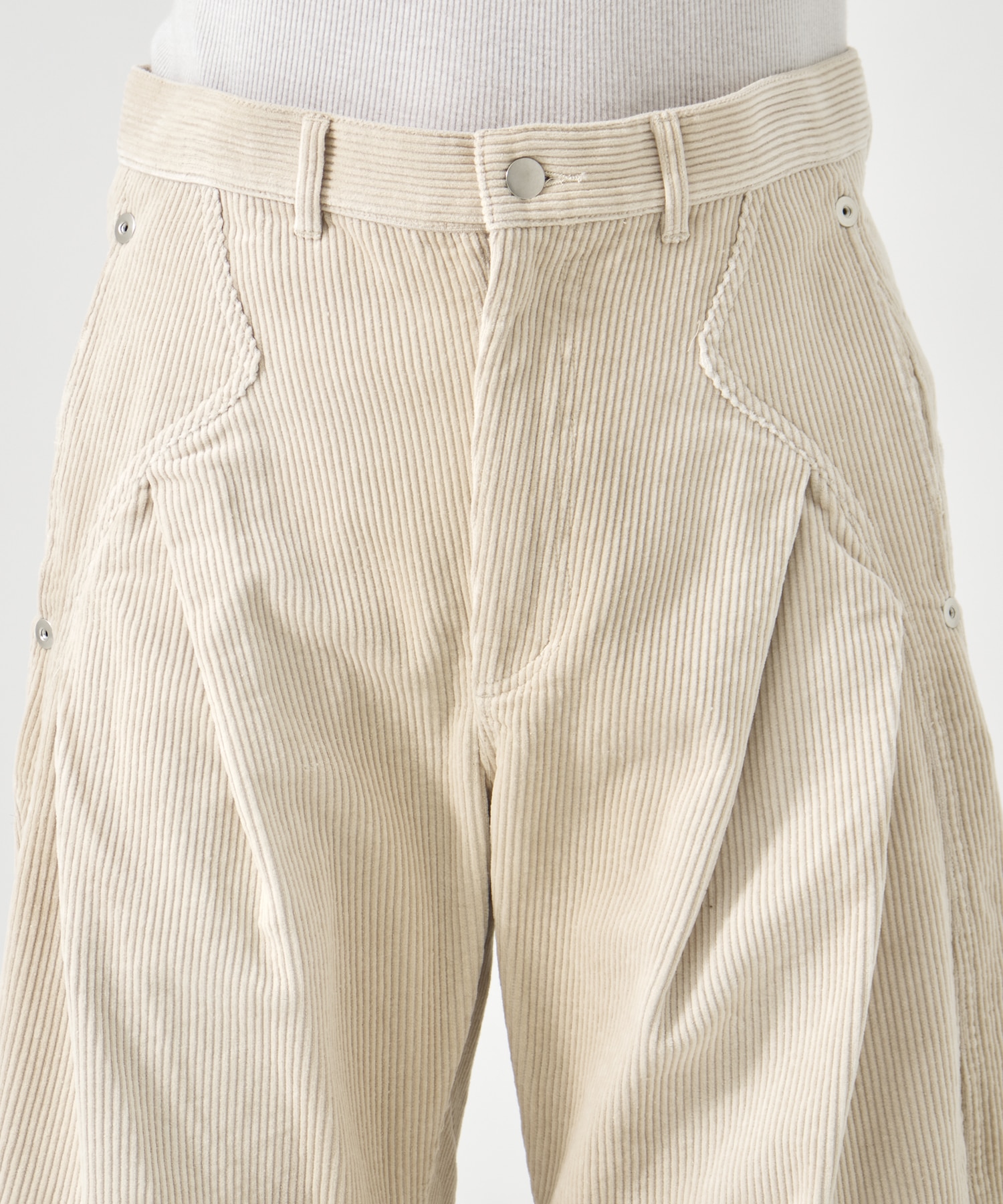 CORDUROY CURVED LEG PANTS CONZ
