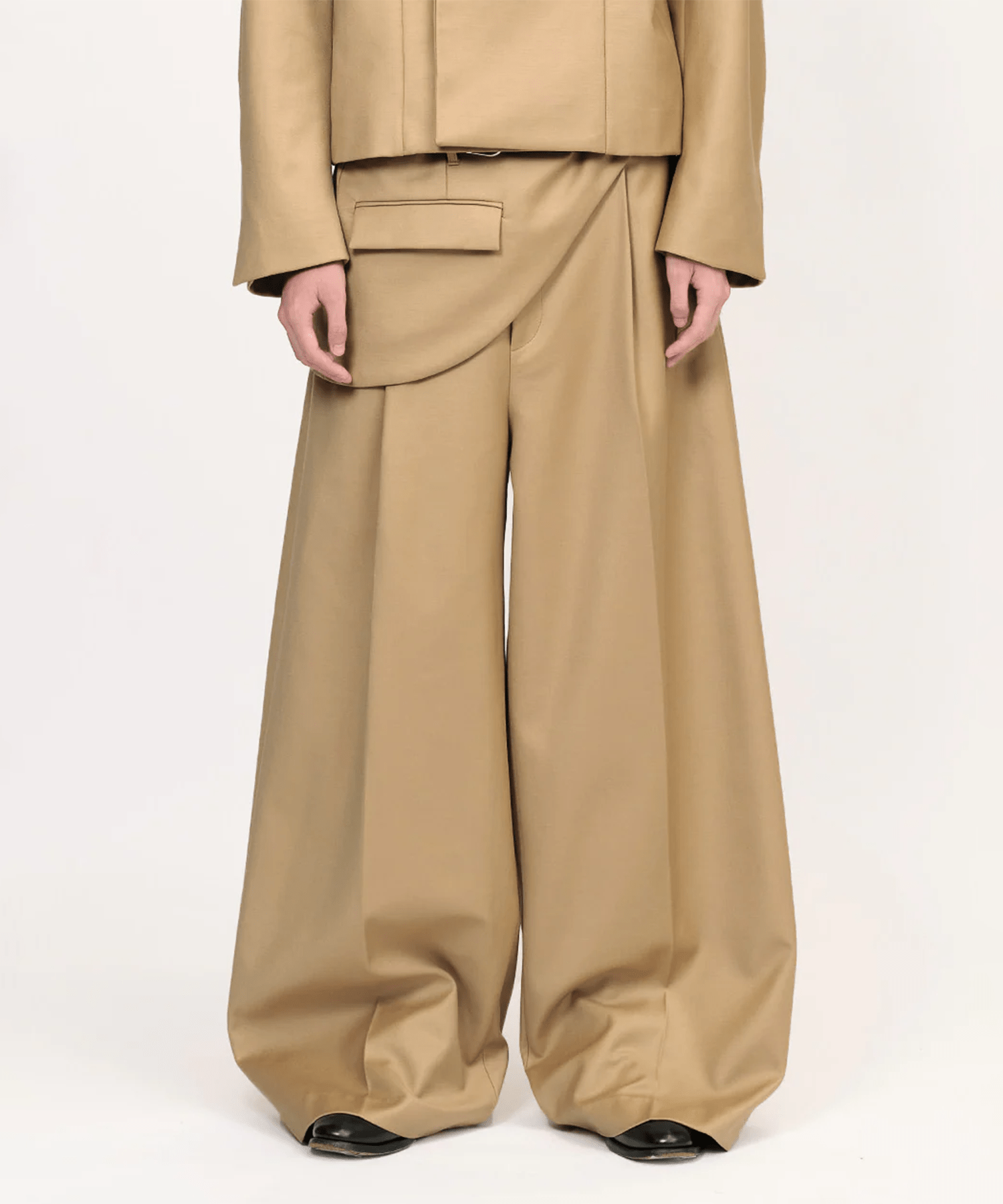 SLACKS (BAGGY) GOAT ESSENCE