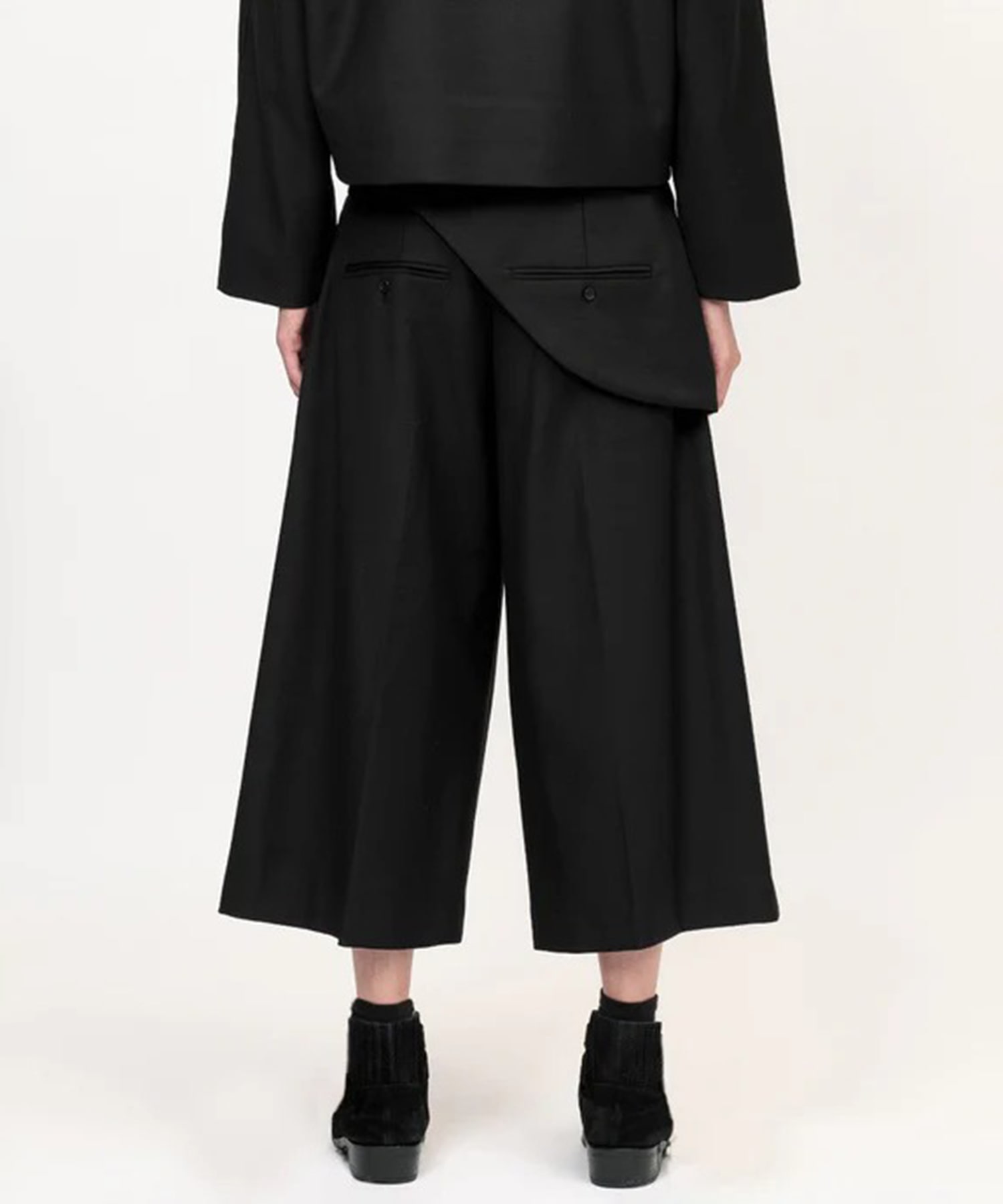 WAIST OVERLAY GOAT ESSENCE