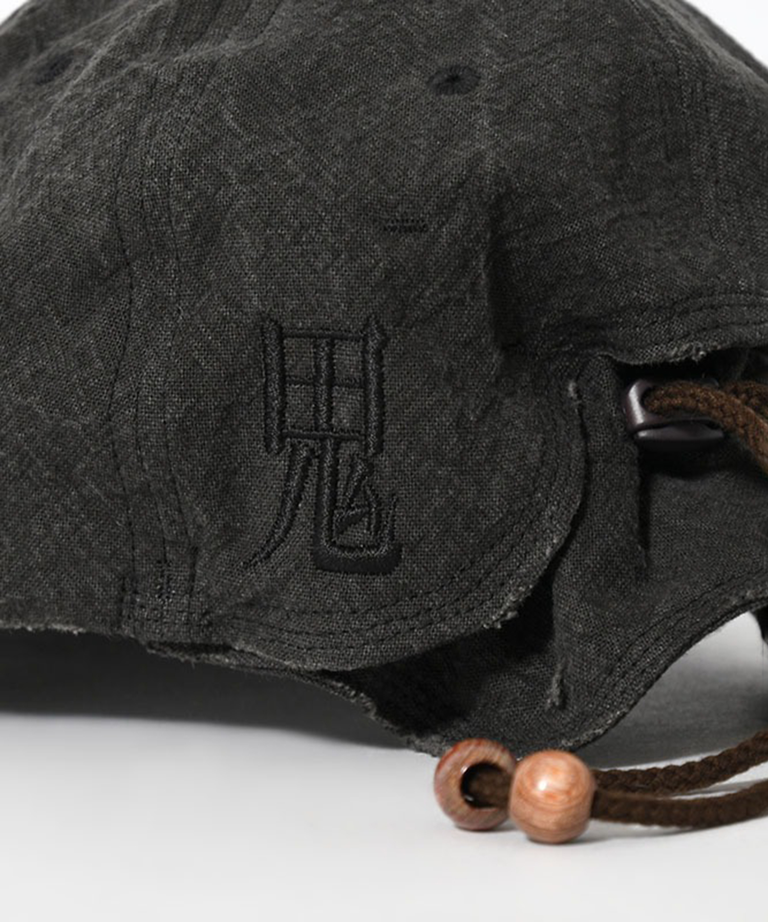 朱点童子 CAP JIAN YE