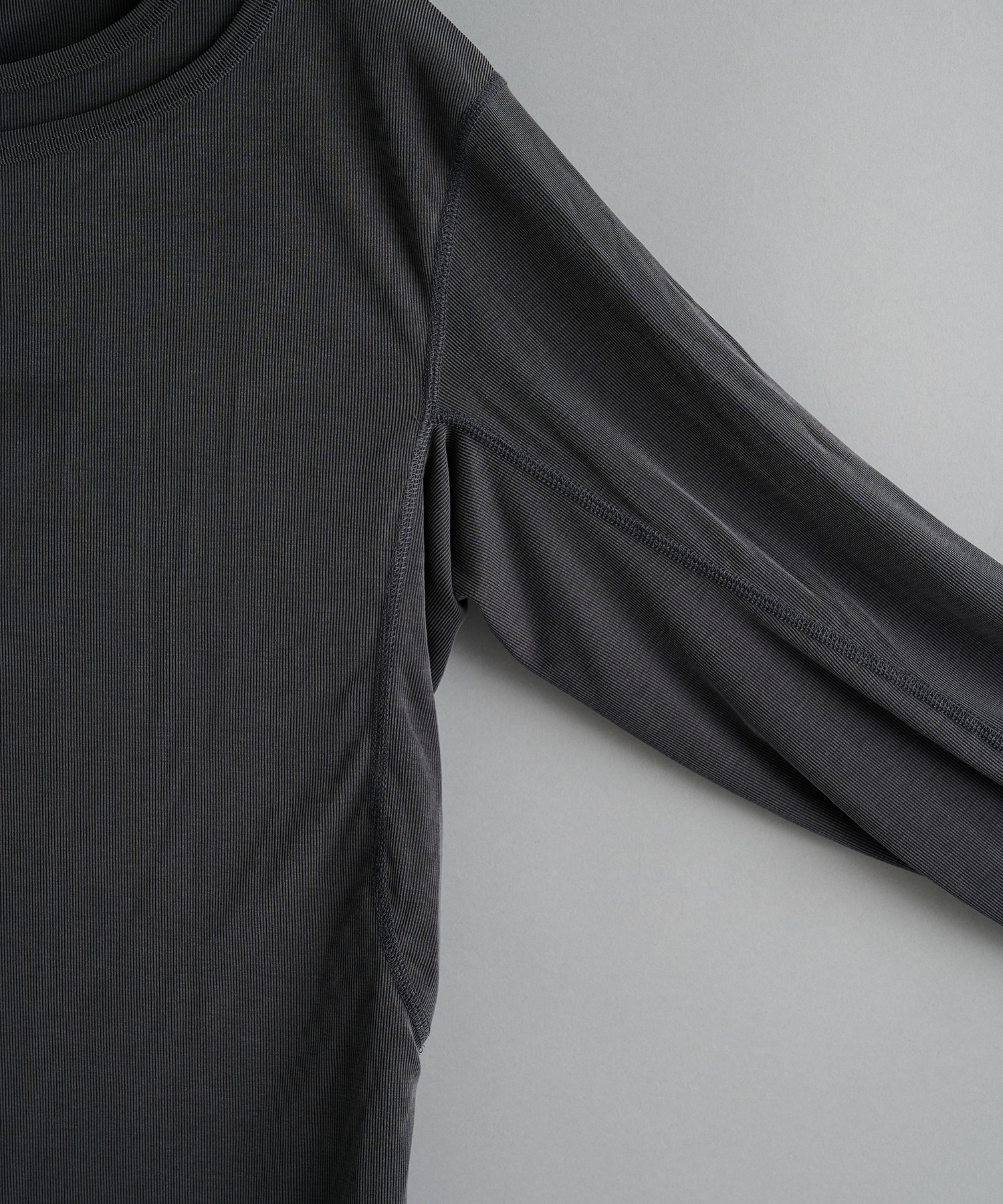 layered long sleeve tee vintage fibco CONZ