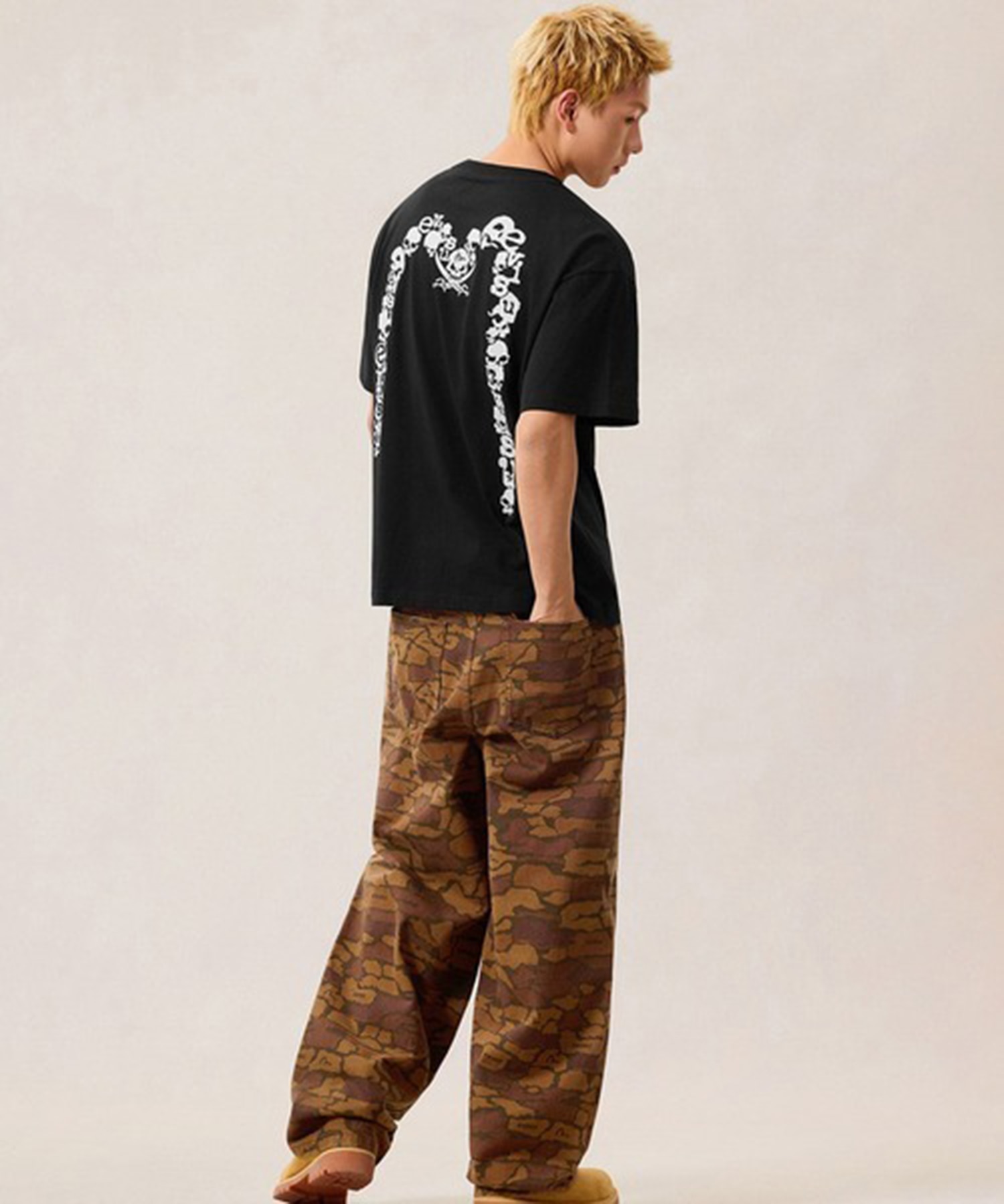 HT DISTRESSED CAMO DAICOCK T-SHIRT EVISU