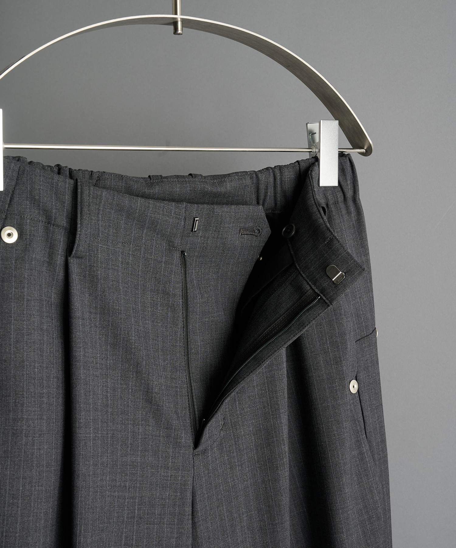 curve leg trousers 2.0 CONZ