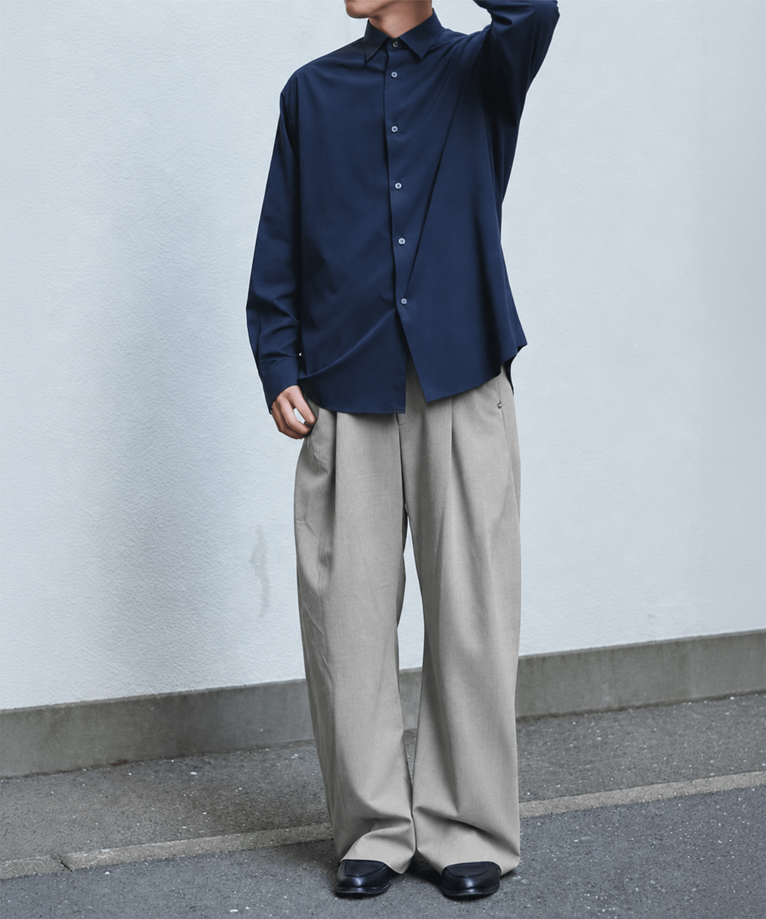 curved leg trousers 3.0 buckle CONZ
