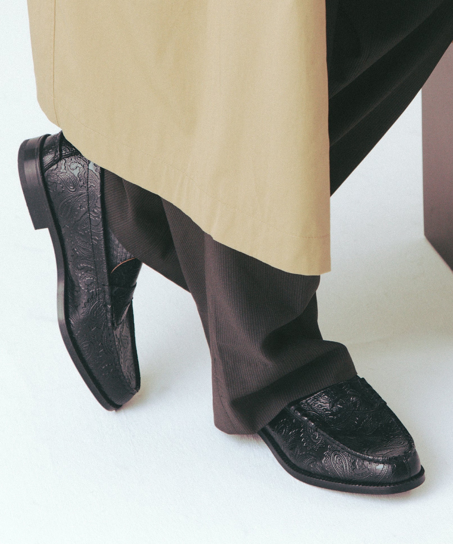 EMBOSSED LOAFERS BLACK PAISLEY The Kenford FINESHOES