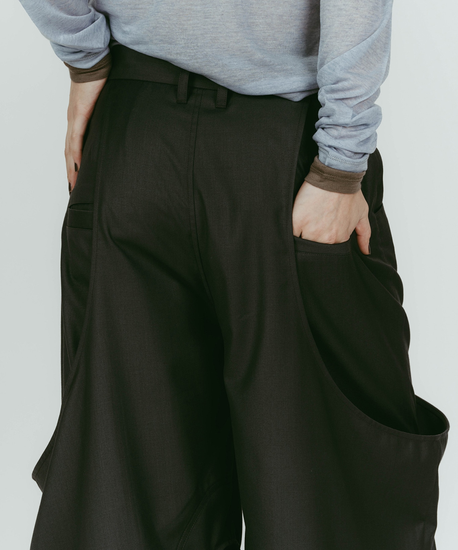 high-boot detail pants(unisex)/black 