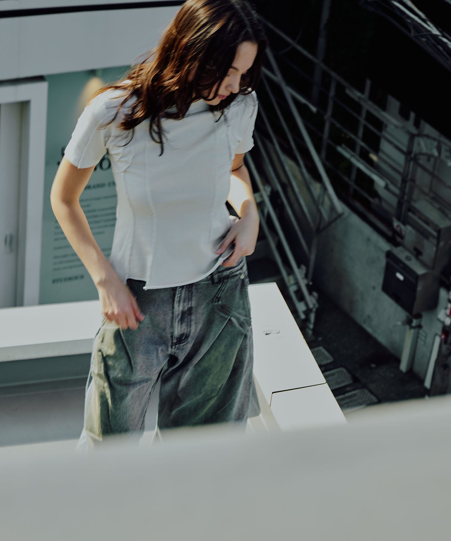 cut out slim T-shirt CONZ