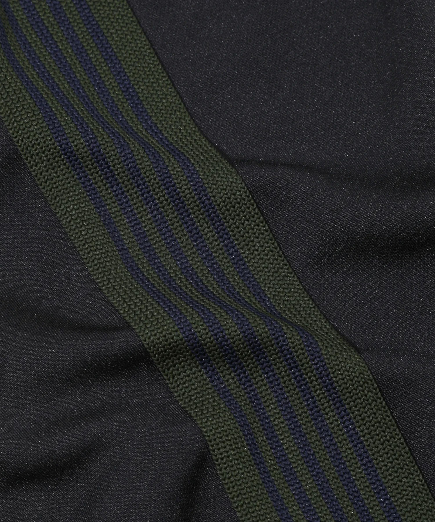 Track Jacket - Poly Smooth Needles