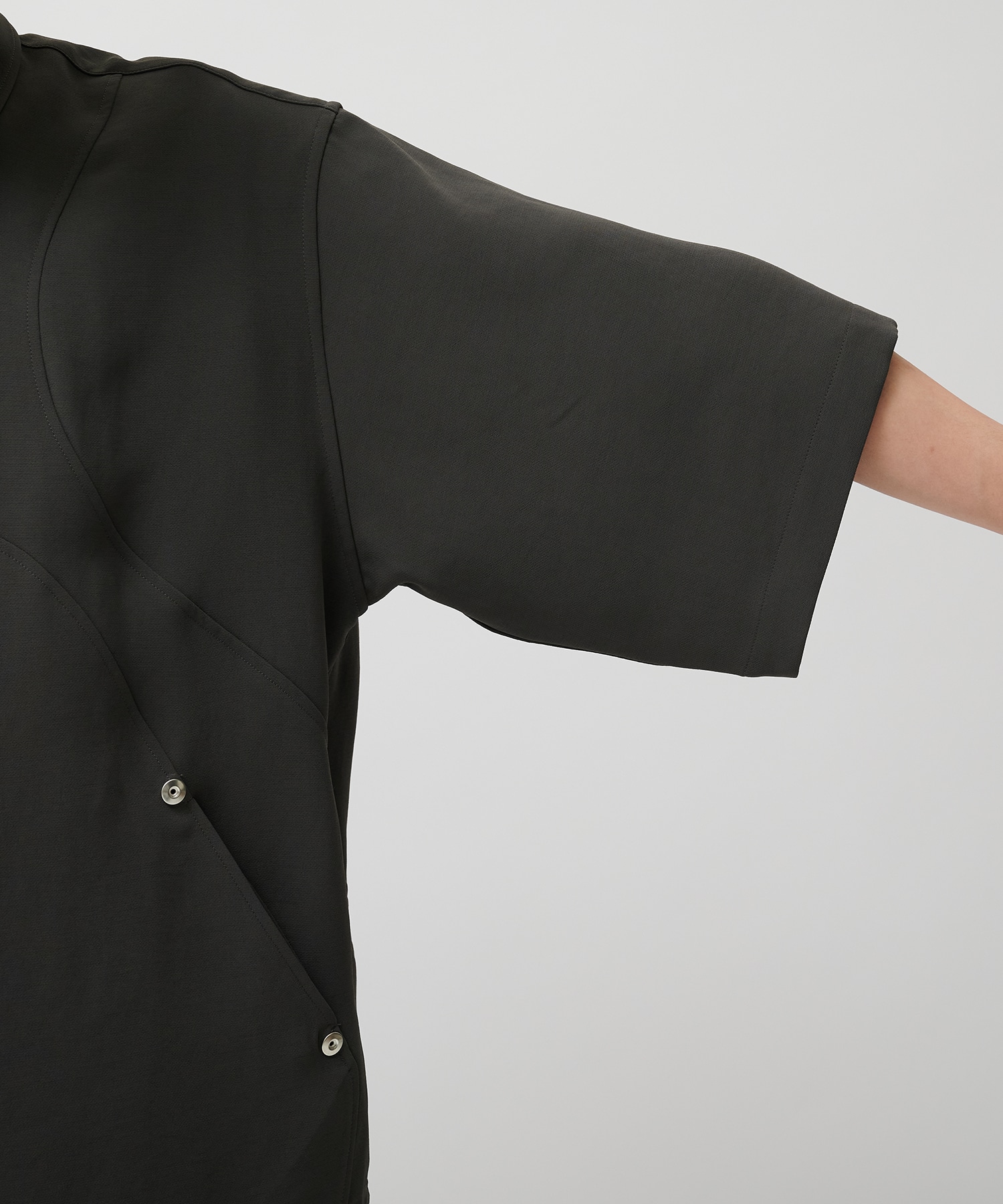 PANEL OVER ZIP SS SHIRT CONZ