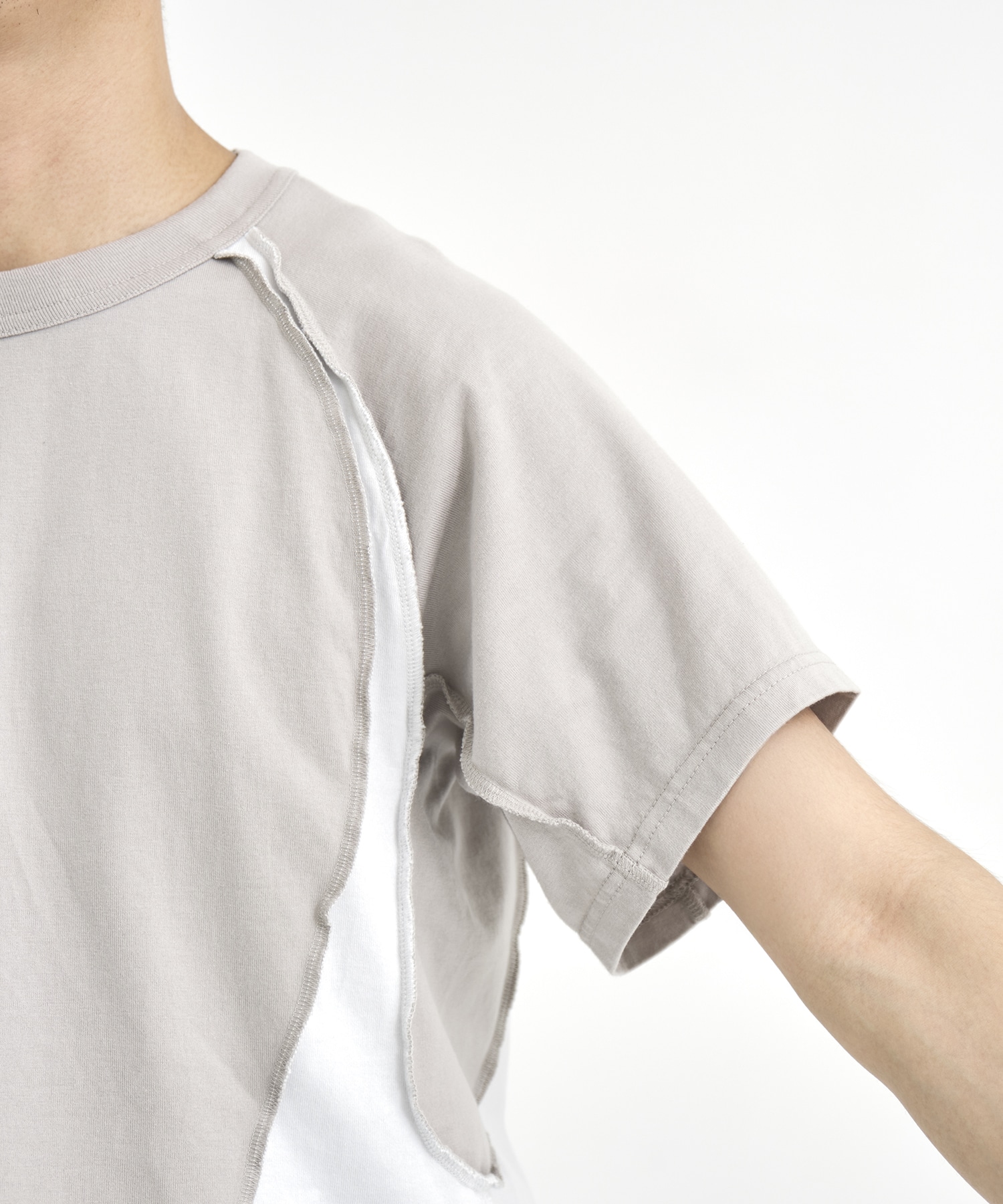 別注 PANELED HALF SLEEVE T-SHIRT NVRFRGT