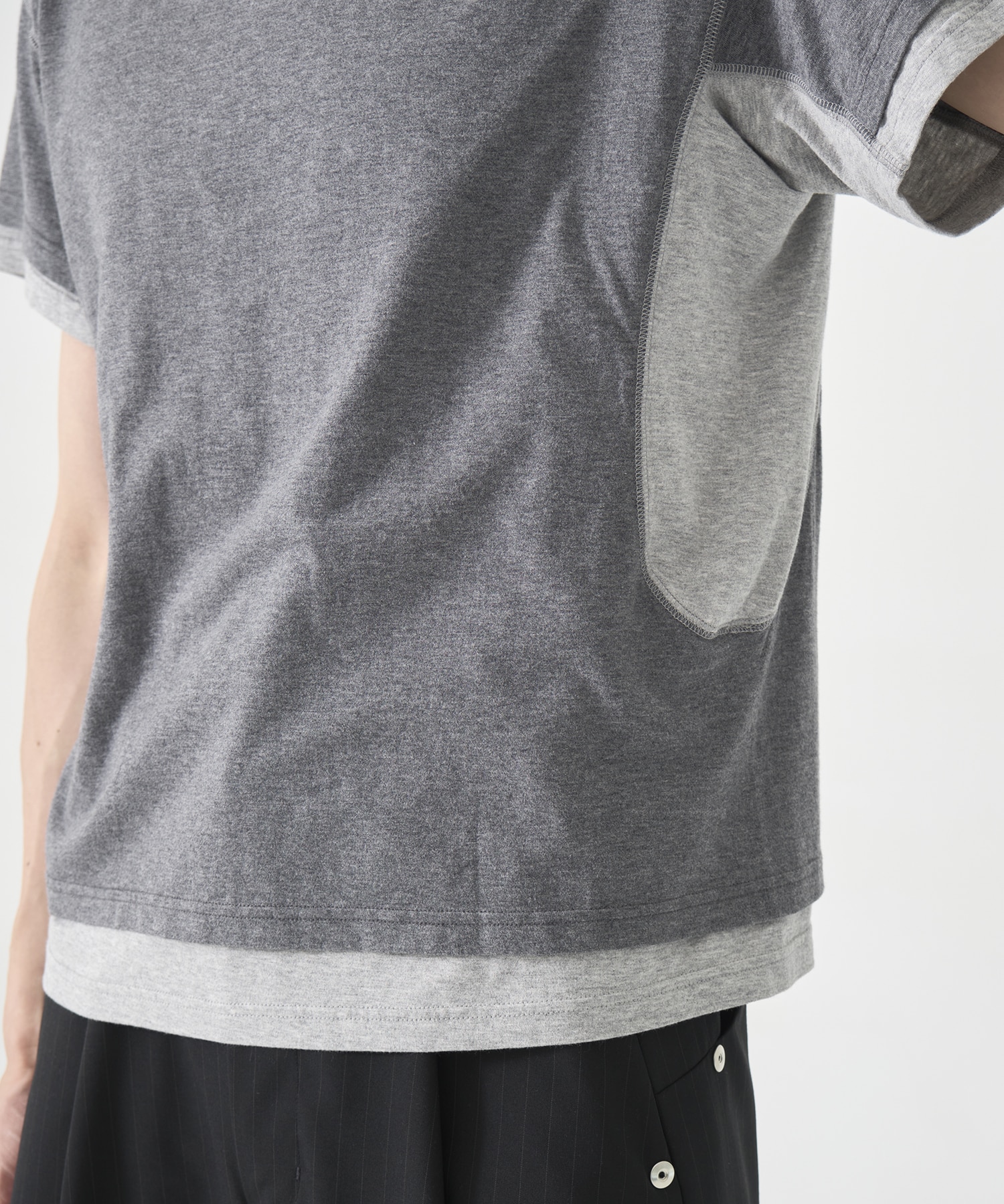 別注 LAYERD SHORT SLEEVE T-SHIRT NVRFRGT