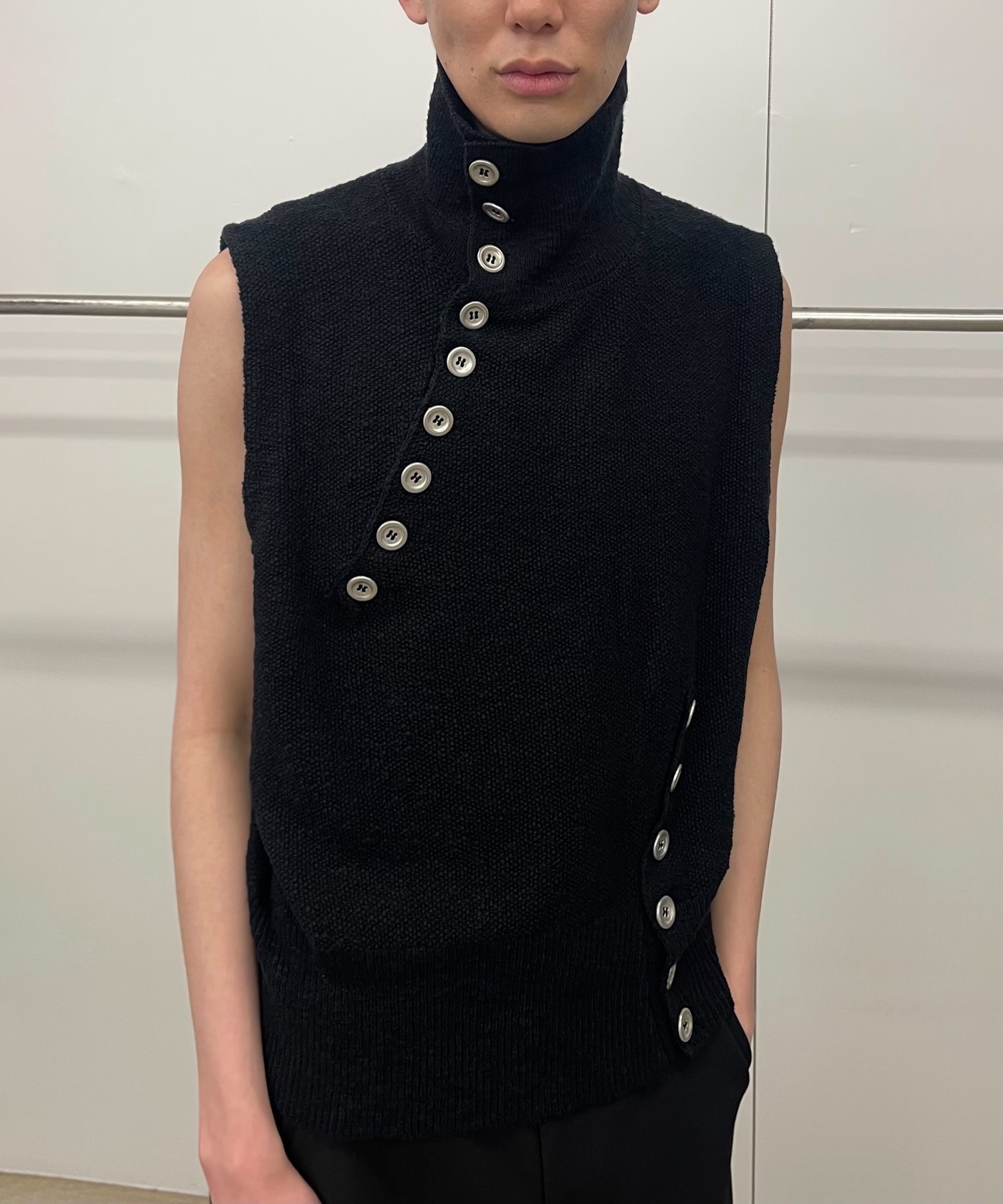 KNIT VEST GOAT ESSENCE