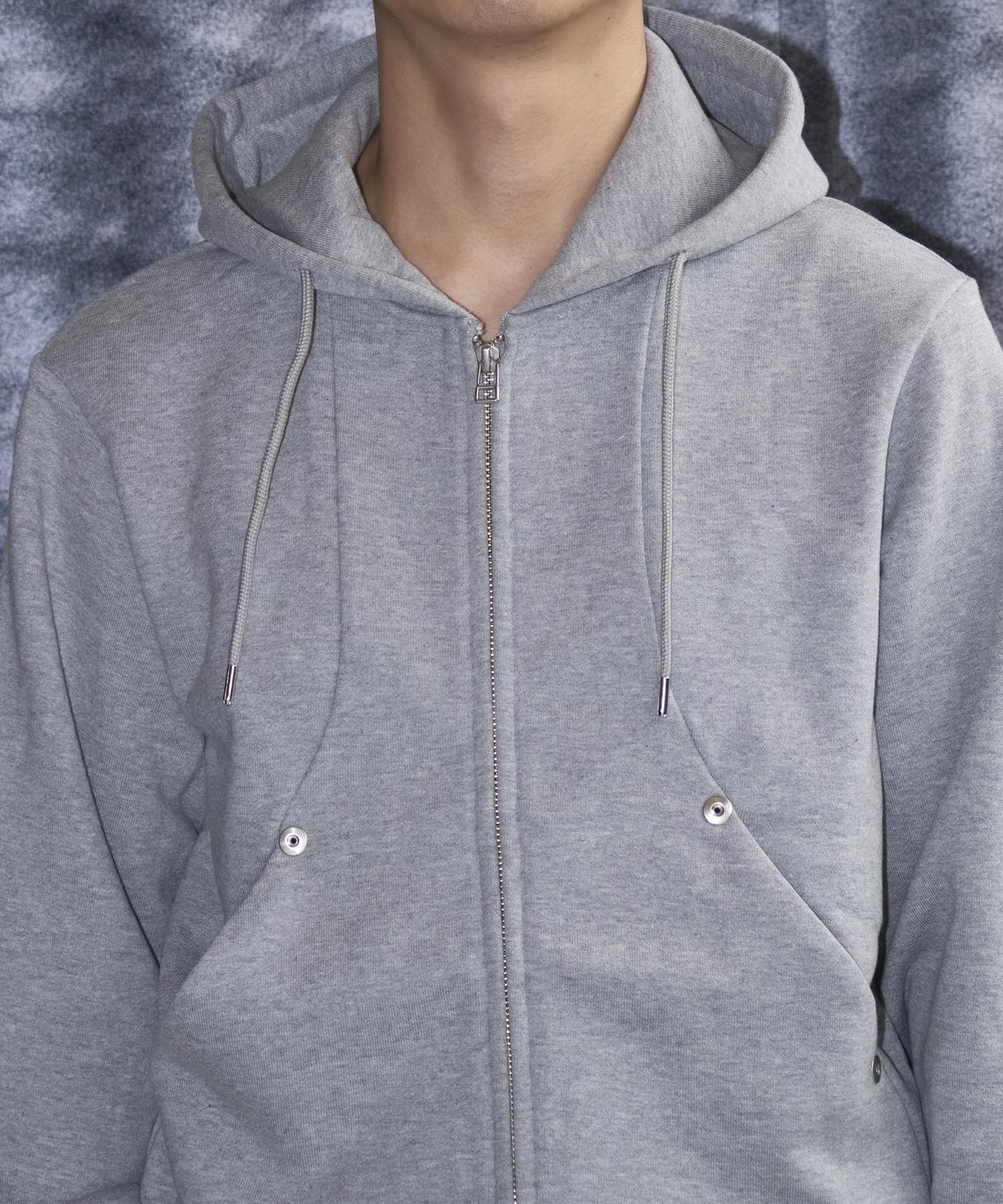 SHORT ZIP HOODIE CONZ
