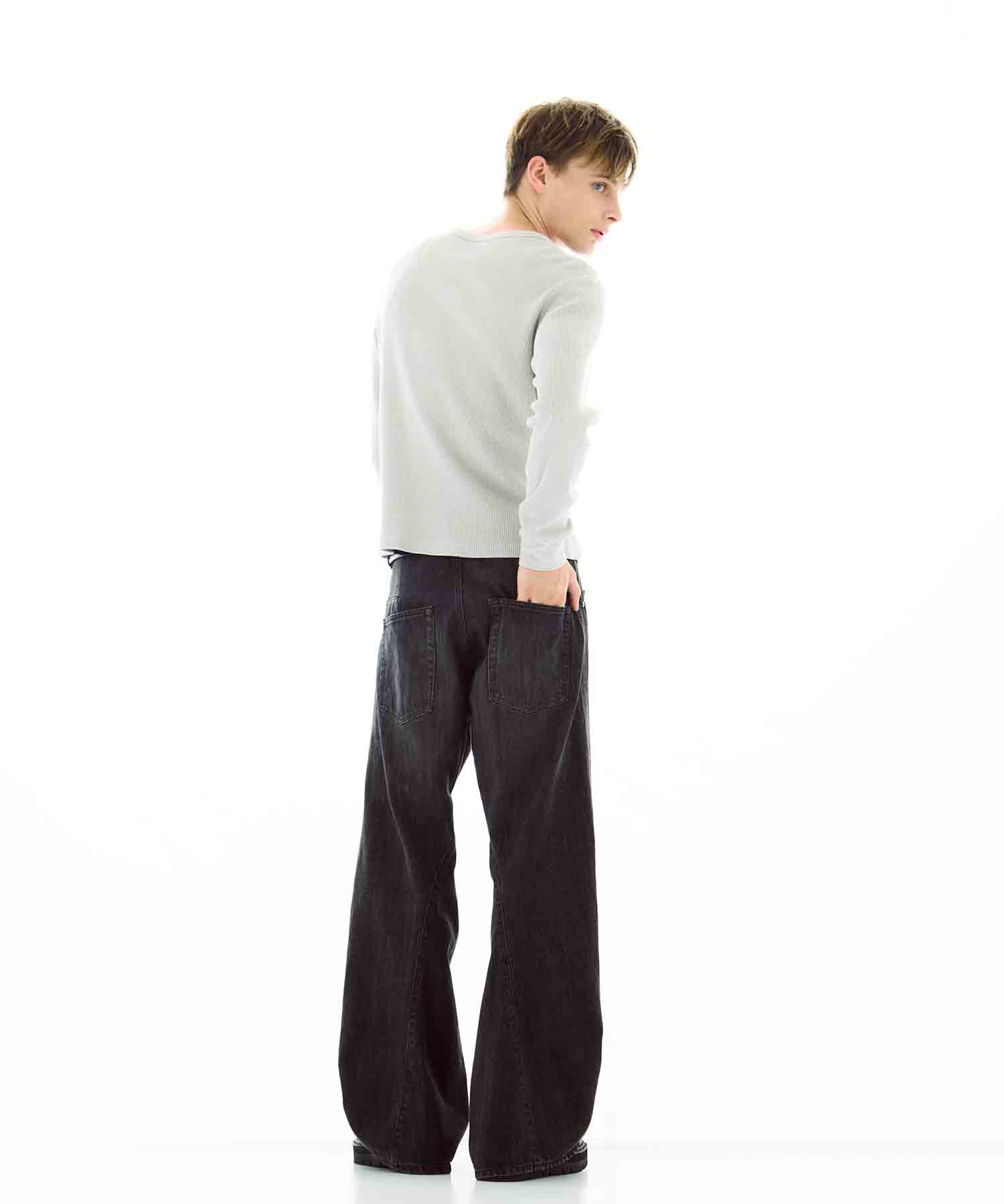 別注 3D TWISTED  WIDELEG JEANS NVRFRGT