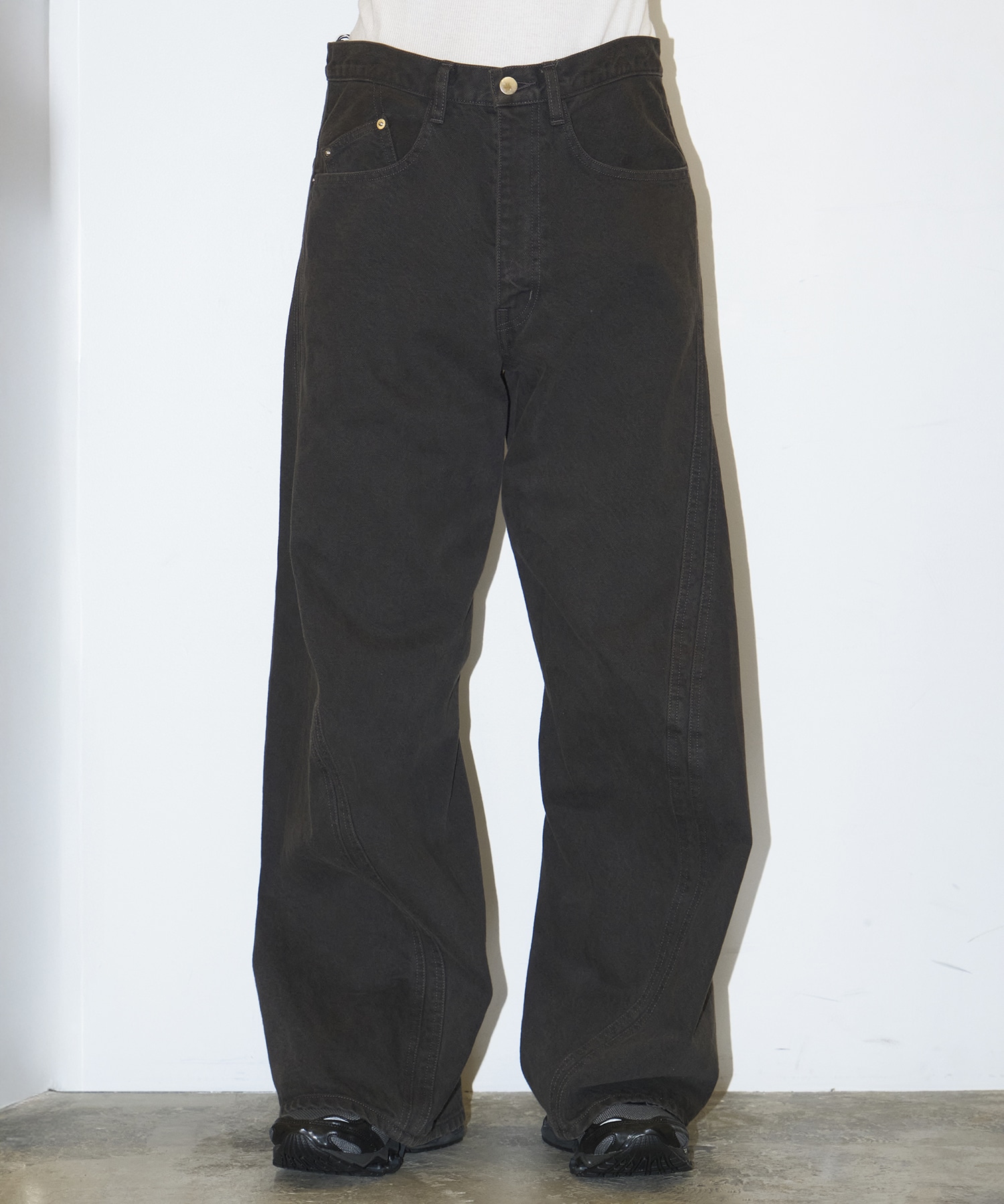 3D TWISTED WIDE LEG JEANS NVRFRGT