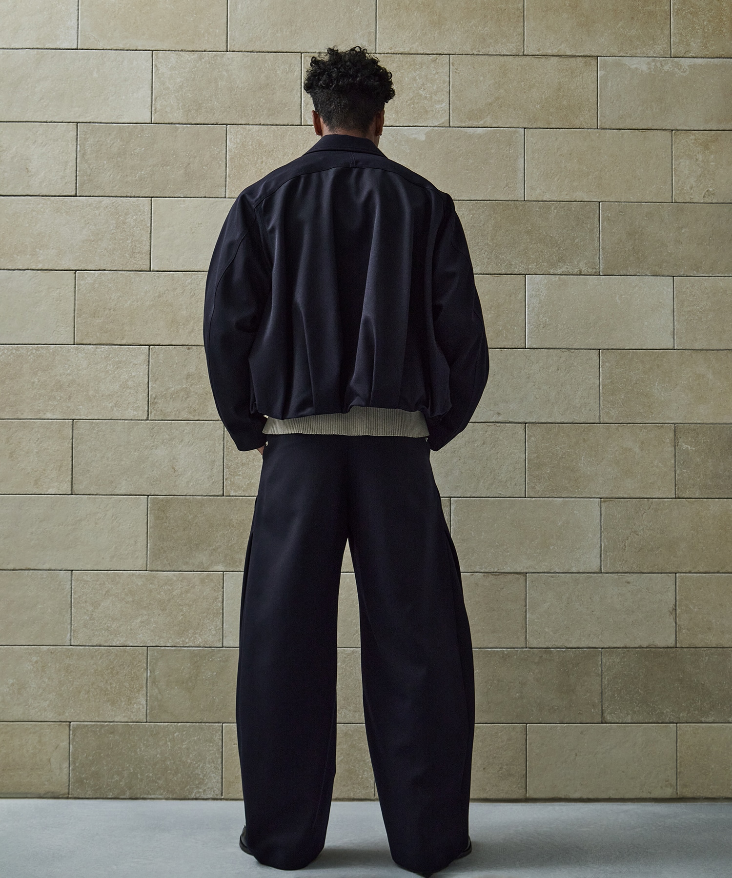 BALOON ZIP UP JACKET CONZ