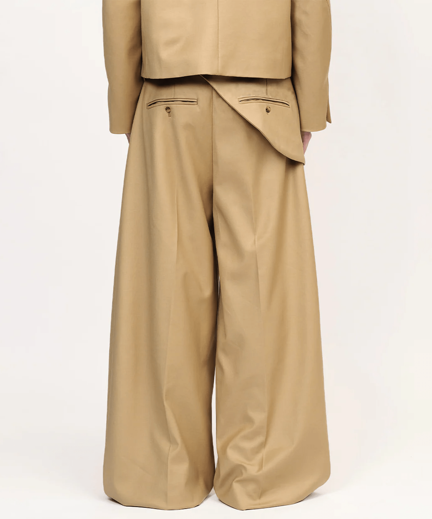 WAIST OVERLAY GOAT ESSENCE