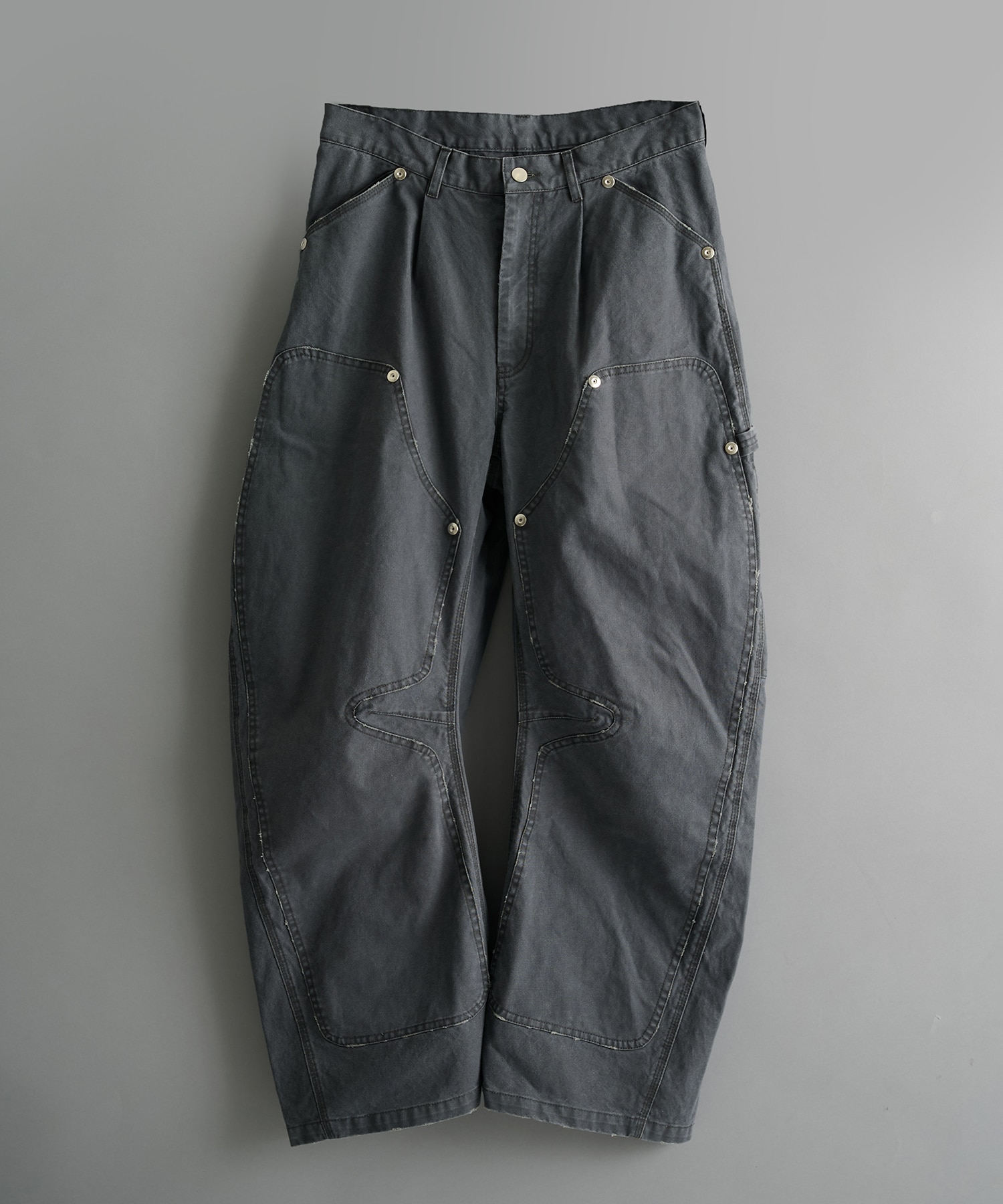 duck double knee curved leg pants CONZ