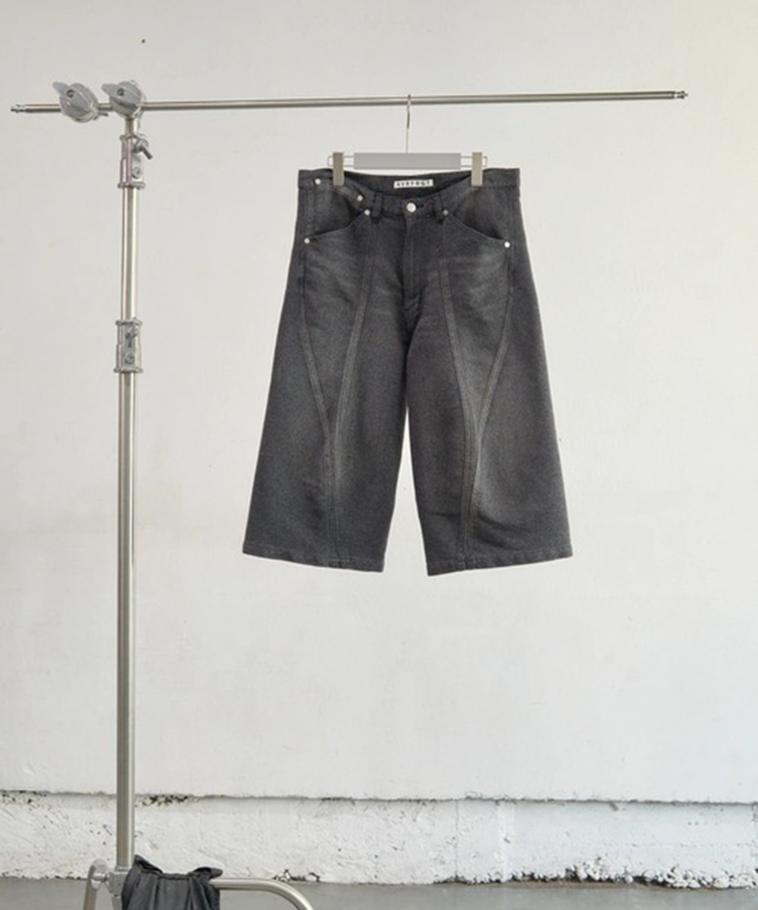 GLITTER TWILL 3D TWISTED JORTS NVRFRGT